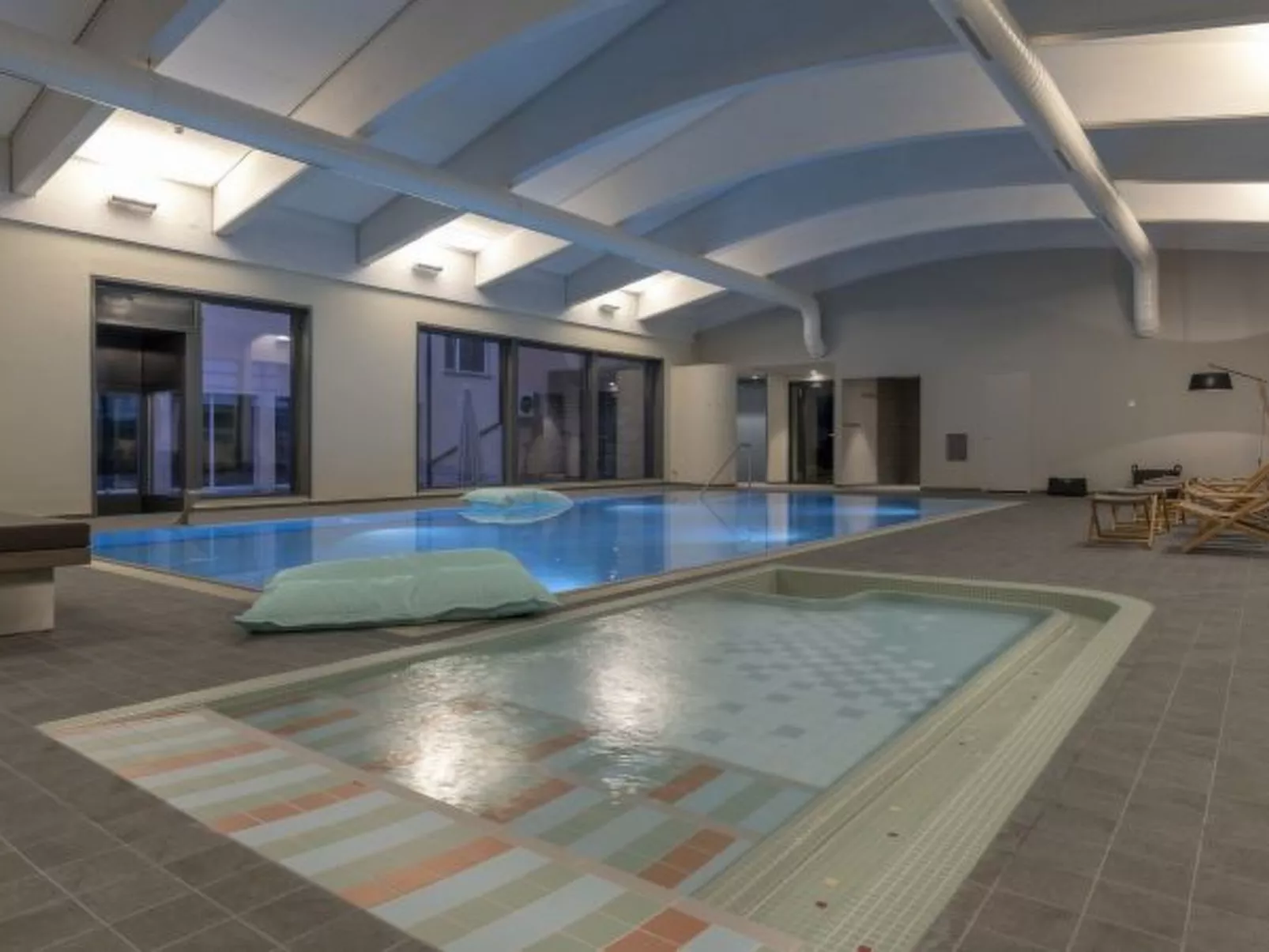 Schweizerhof 402 für zwei bis vier Personen Lenzerheide - Binnen