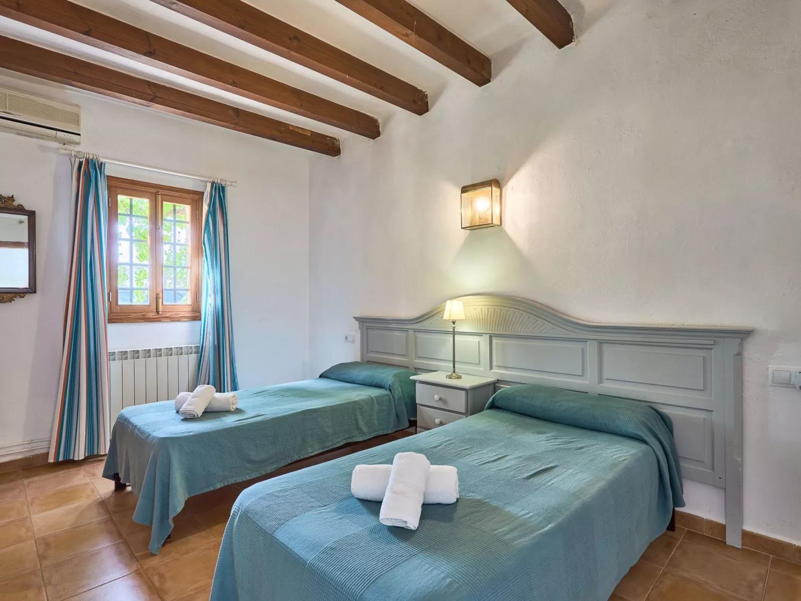 Moli den Cavea - Image-tags.info