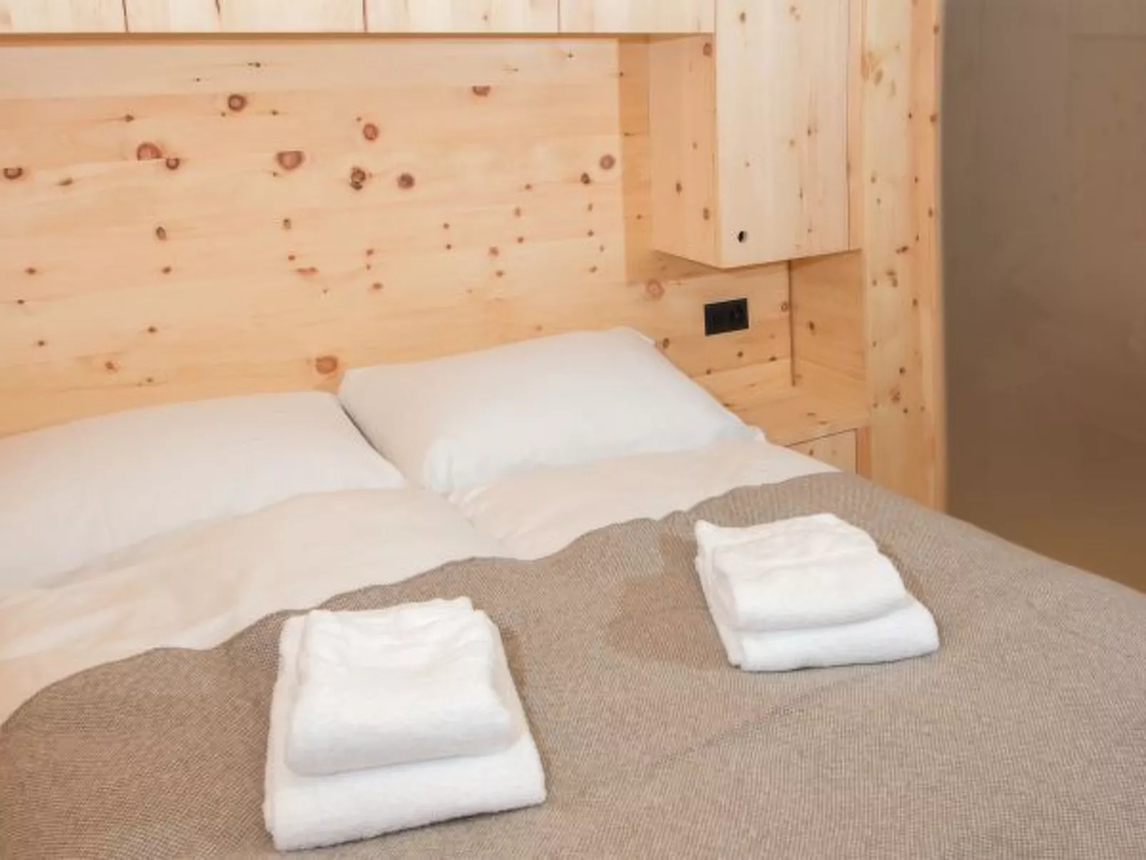 Alphütte-Maiensäss Got Spess Lenzerheide - Binnen