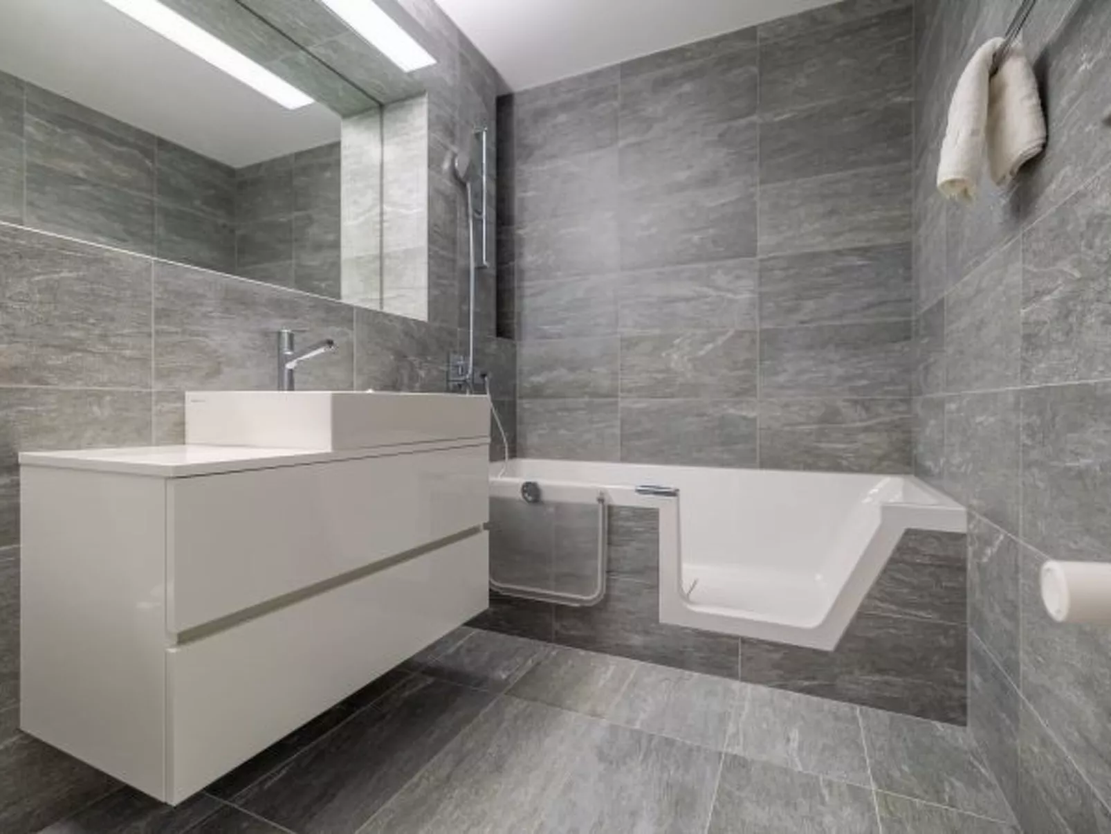 Ecluses 6 - Nendaz centre & close to ski lift - Binnen