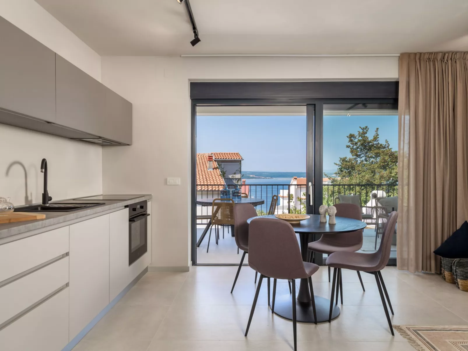 Villa Frankola mit Pool - Apt. Sonnenuntergang - Image-tags.info