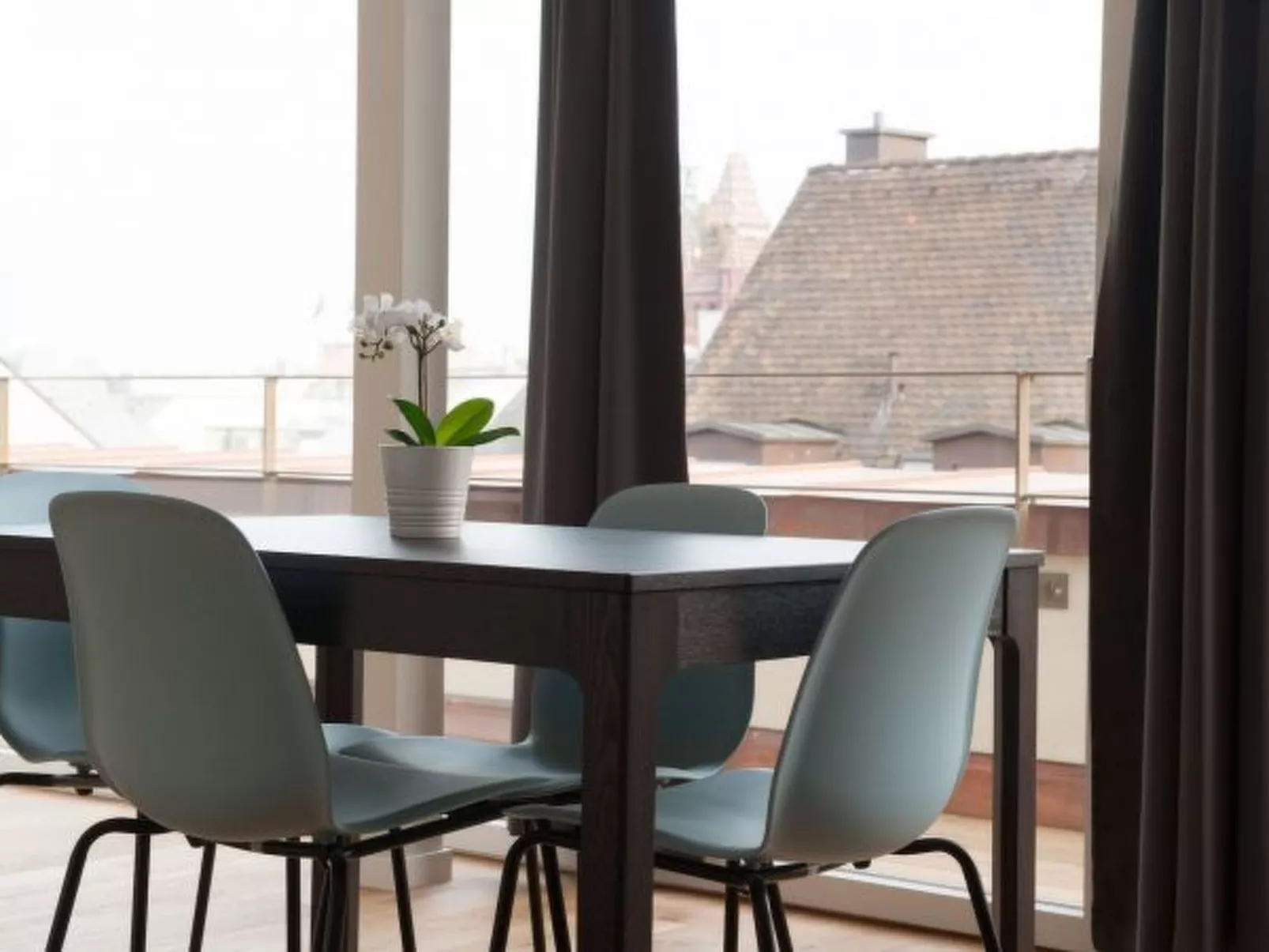 BS Monet V - Marktplatz HITrental Apartment - Binnen