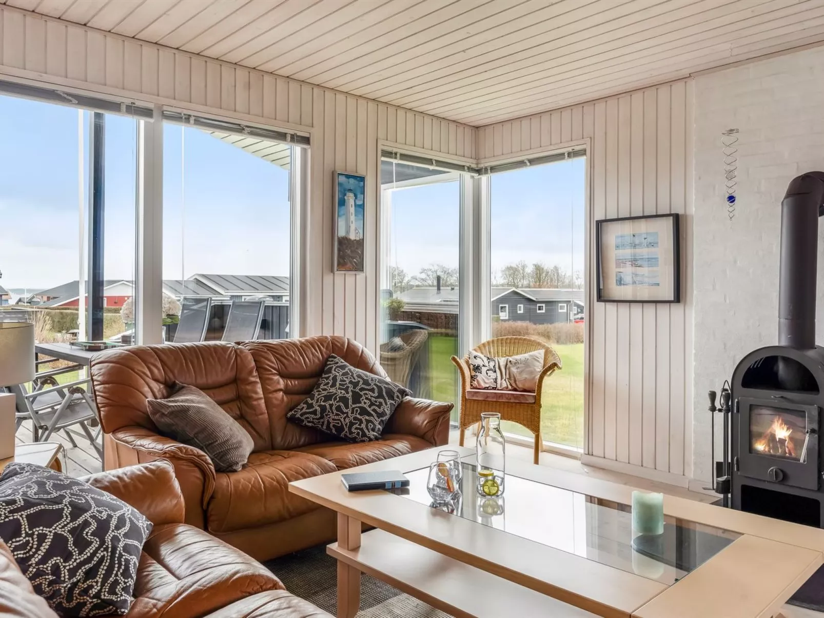 "Danail" - 250m from the sea - Binnen