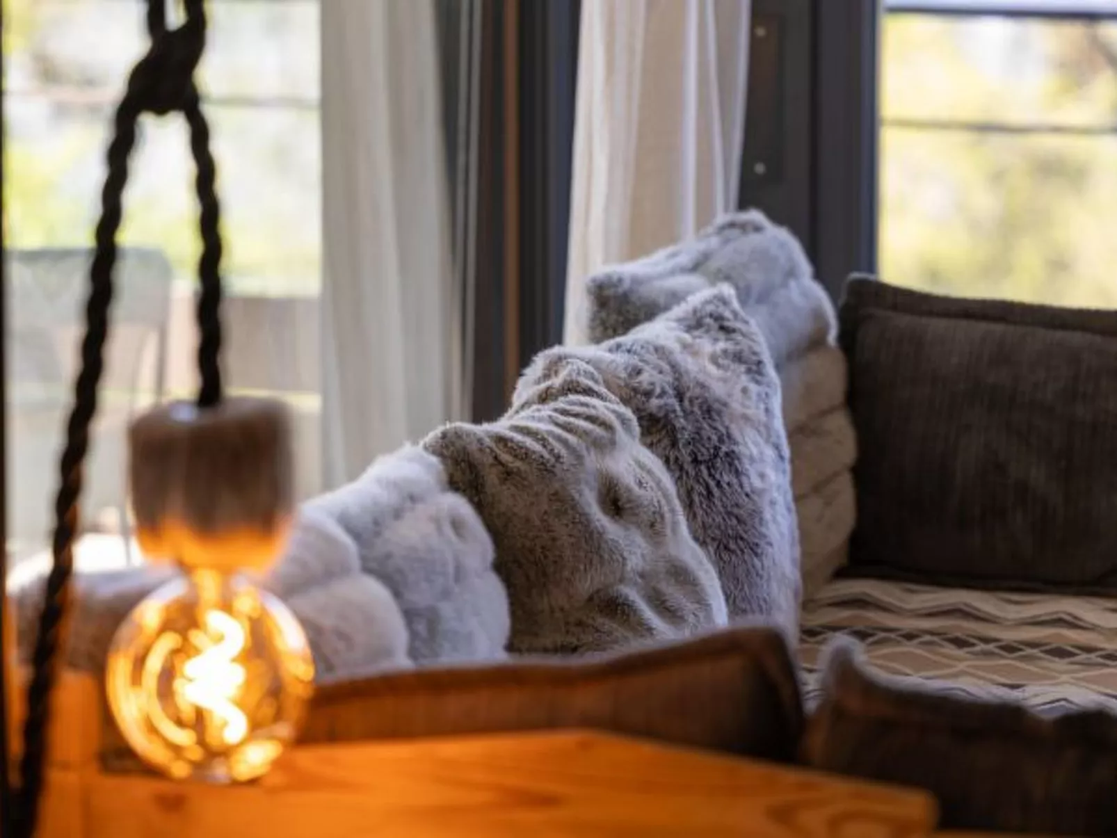 Nid d'Aigle J0 - Cosy, proche centre, 2 chambres - Binnen