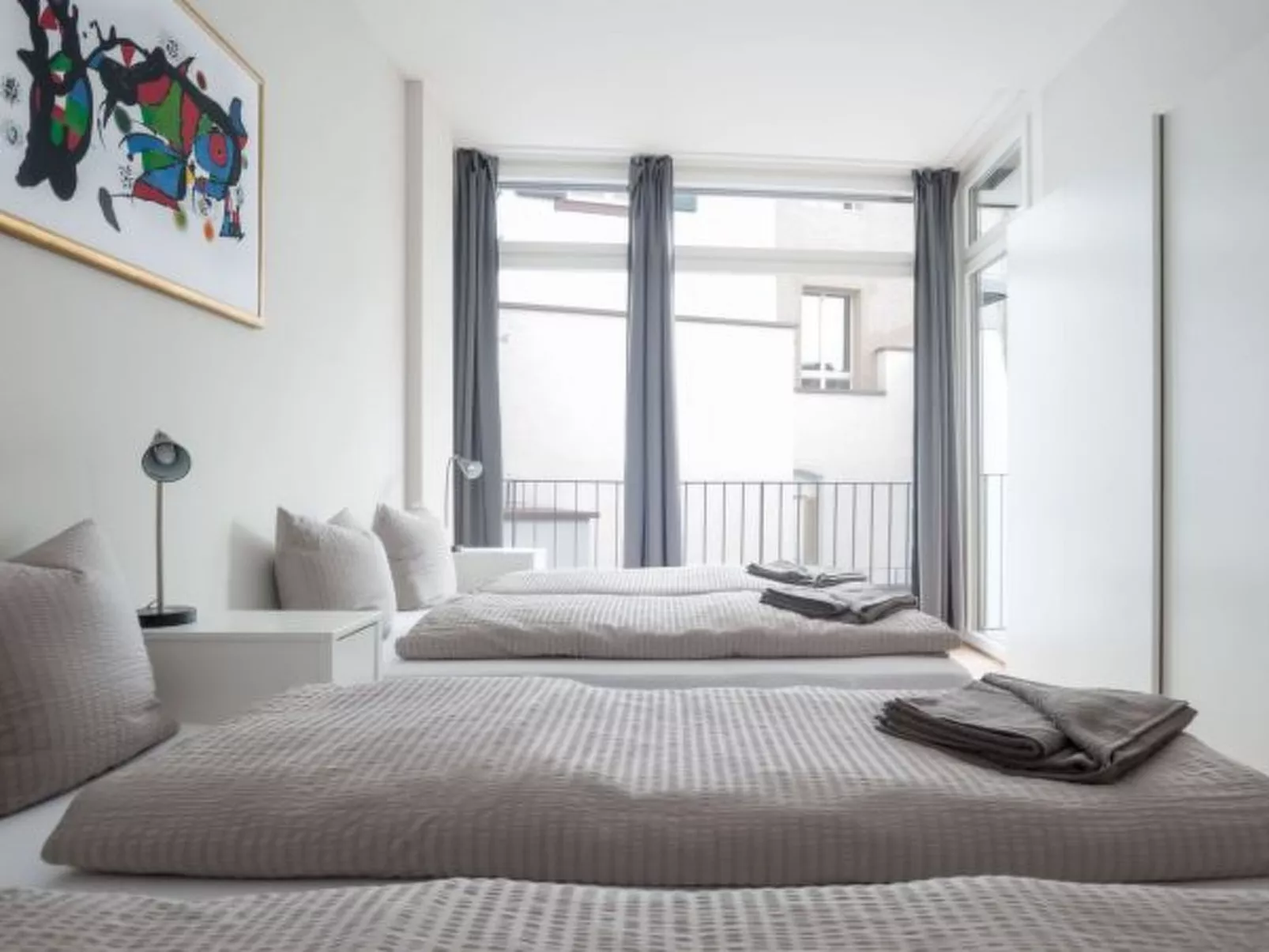 BS Miró II - Marktplatz HITrental Apartment - Binnen