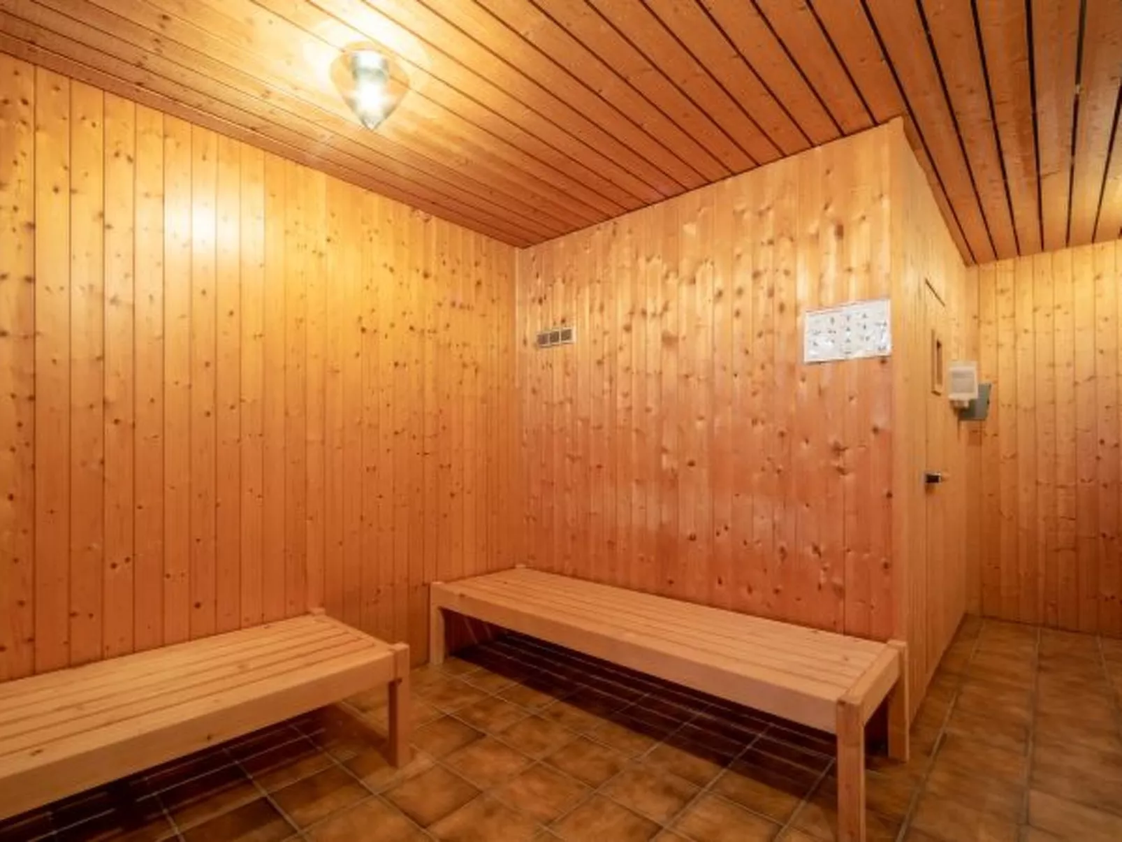 Casa Darschalè 11 - Binnen