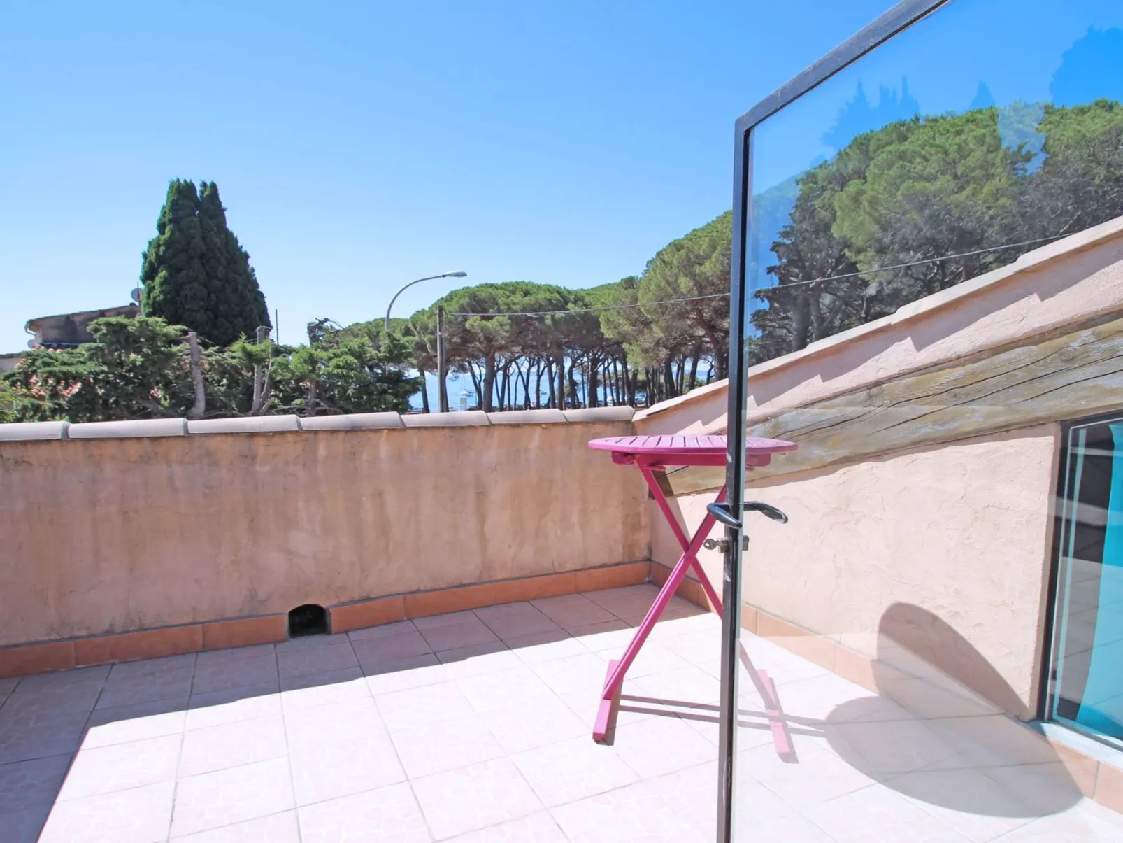 Haus 5 pers - Swimmingpool- Klimaanlage- WiFi - Buiten