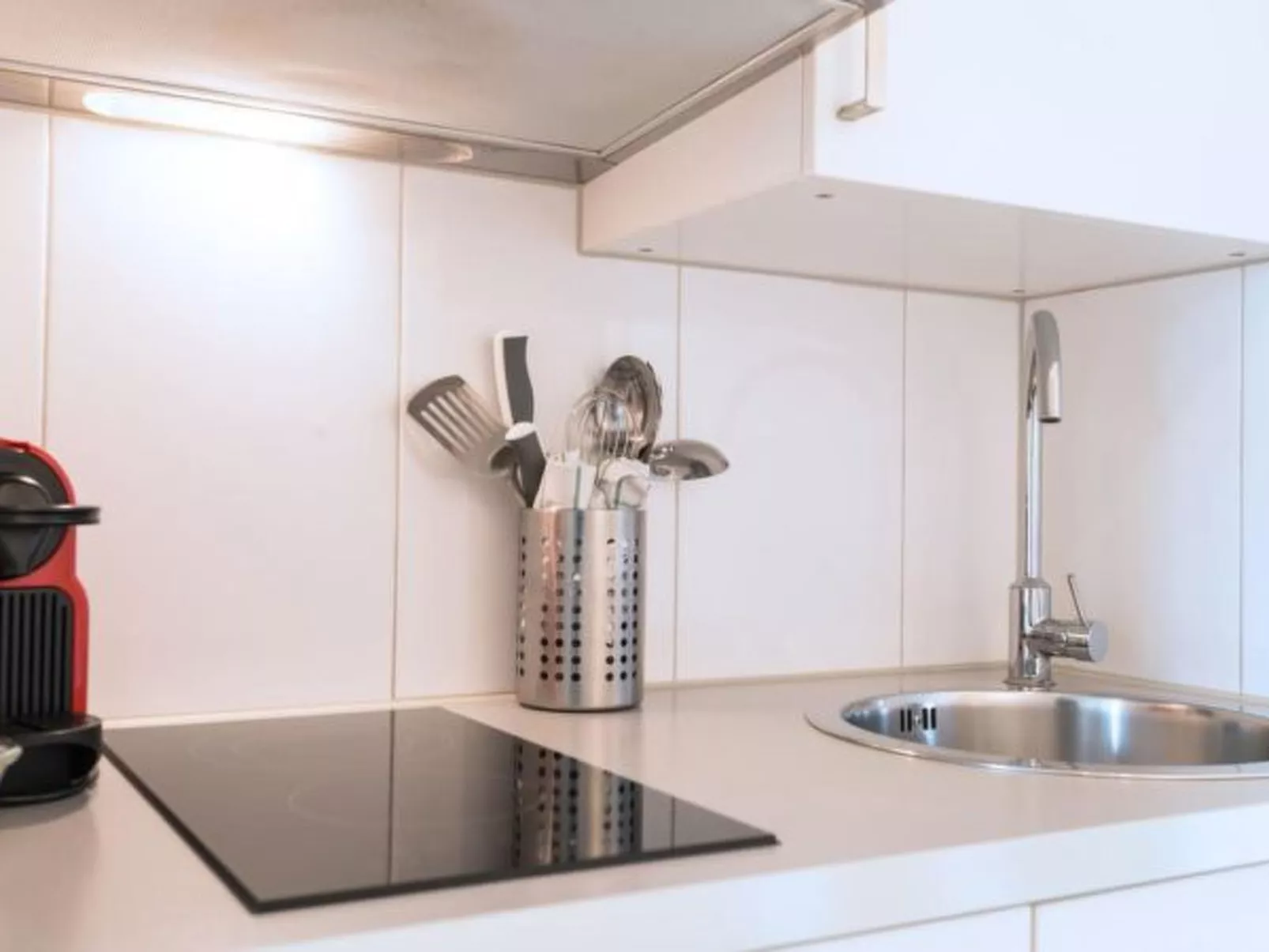 LU Saturn lll - Chapel Bridge HITrental Apartment - Binnen