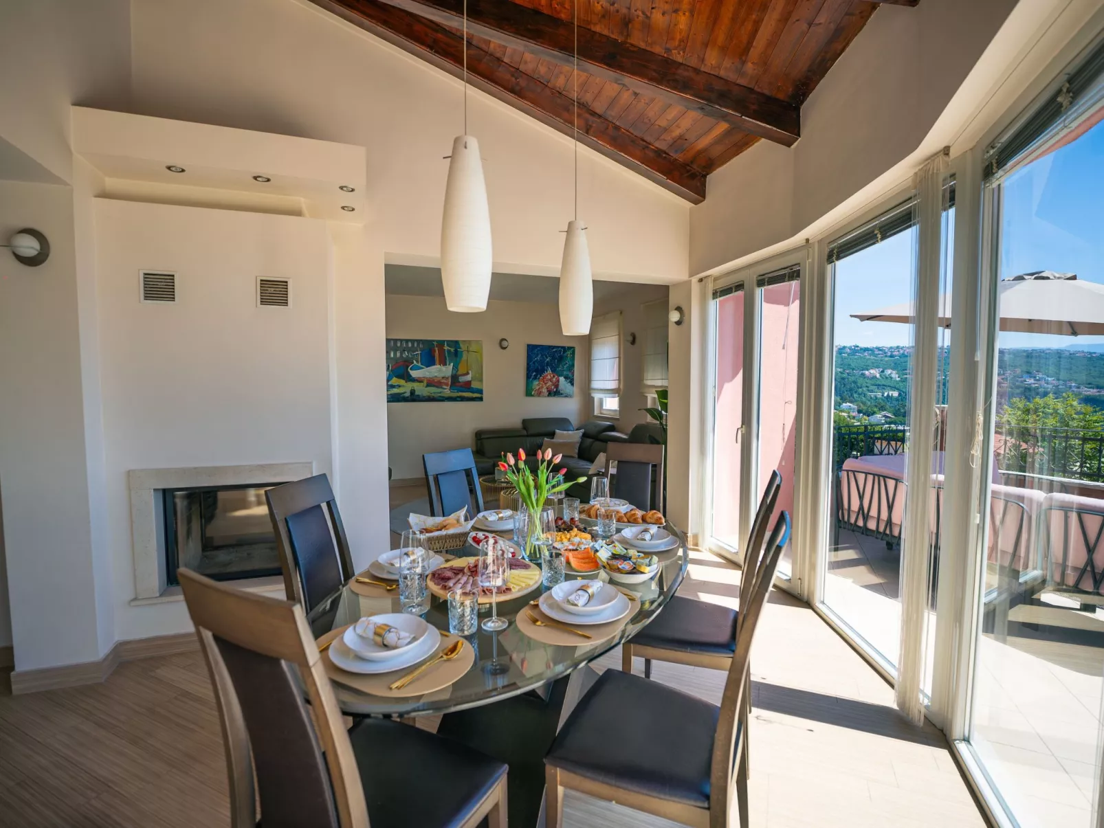 Großzügiges, modernes Apartment mit Terrasse und Meerblick - Image-tags.info