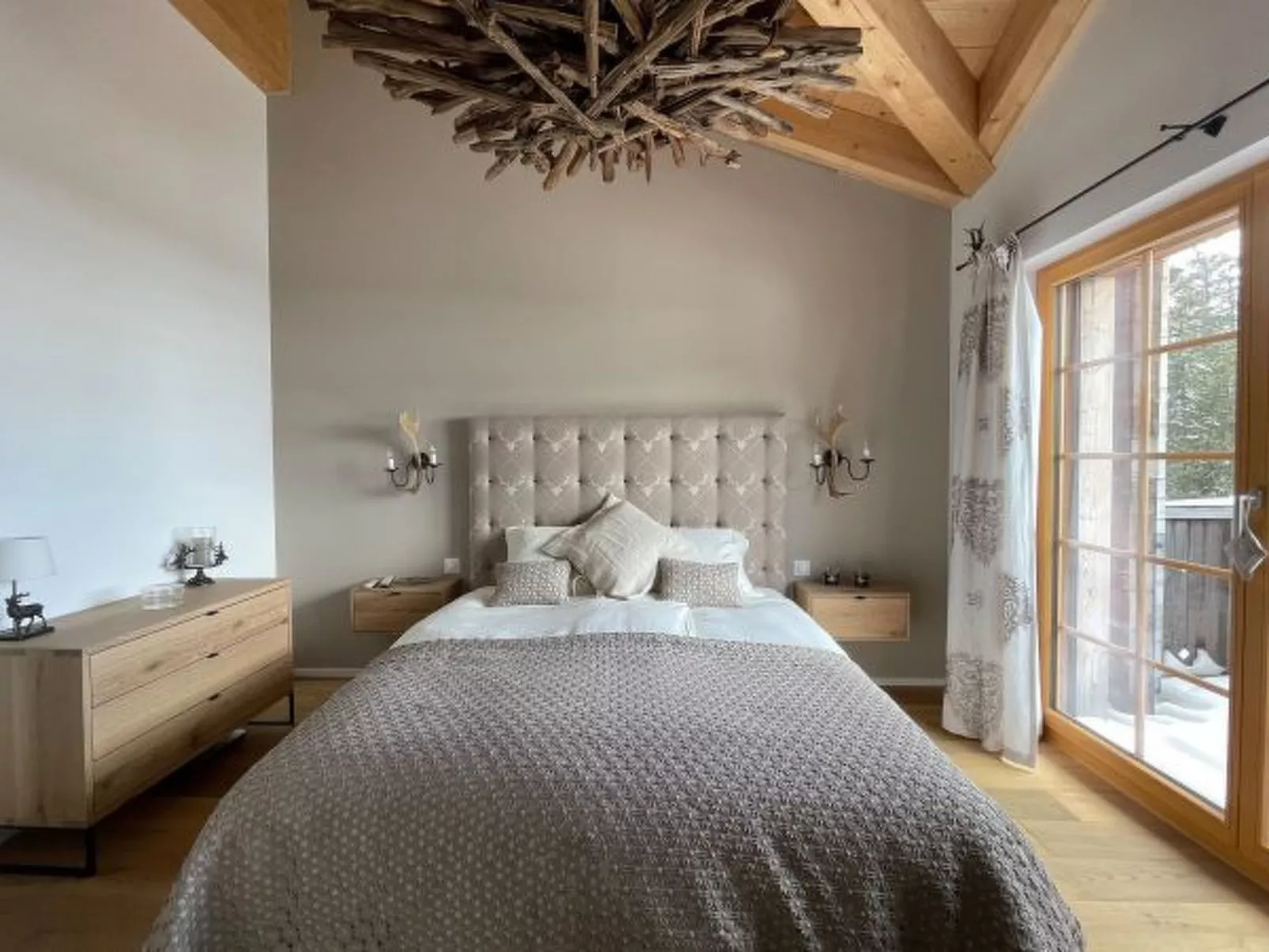 Moderne Ferienwohnung Scalottas Lenzerheide - Binnen