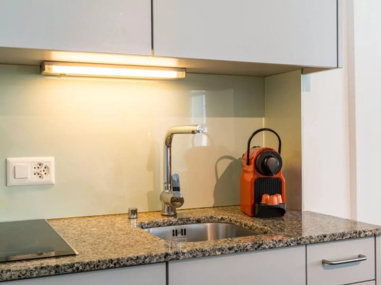 ZH Gasse 2 – HITrental Schmidgasse Apartment - Binnen