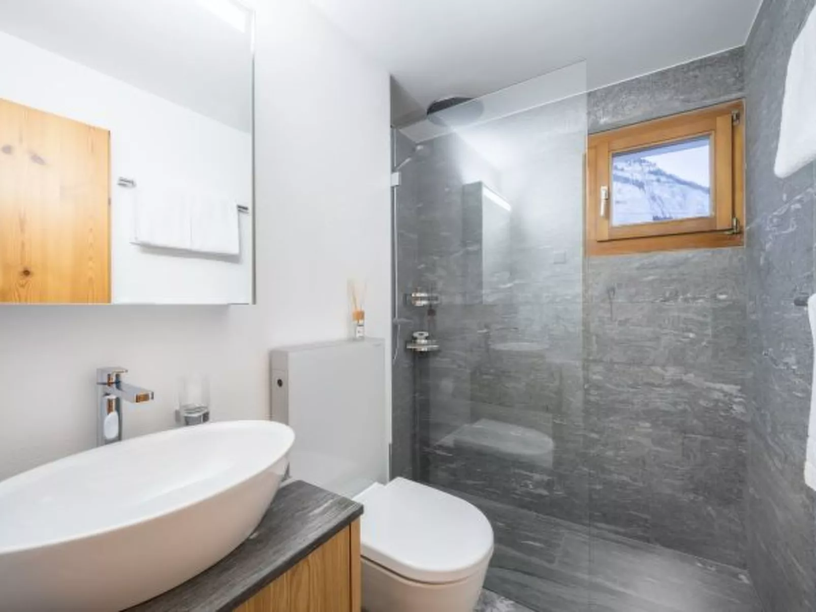 Casa Alpetta - Binnen