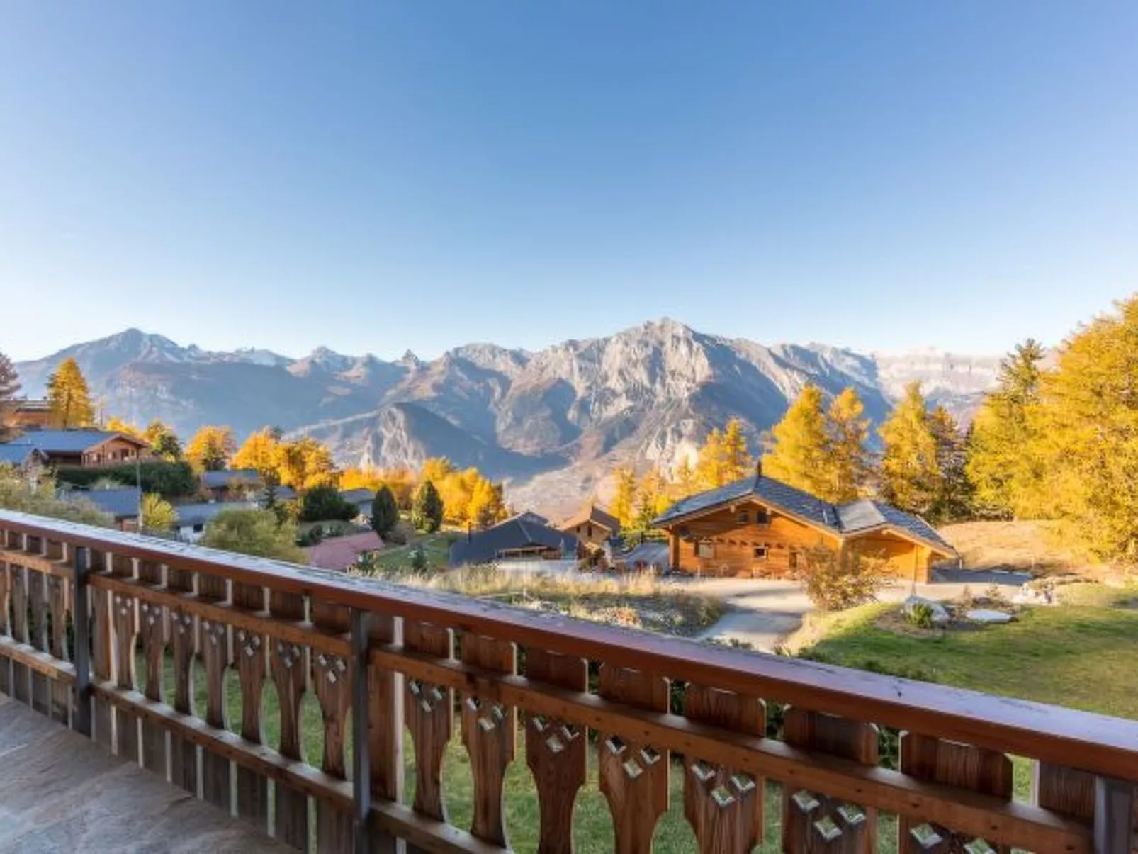 Chalet Asphodel - Buiten