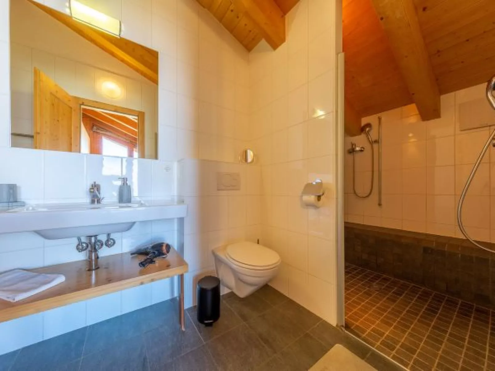 Chalet Ciel Etoilé - vue splendide - Binnen