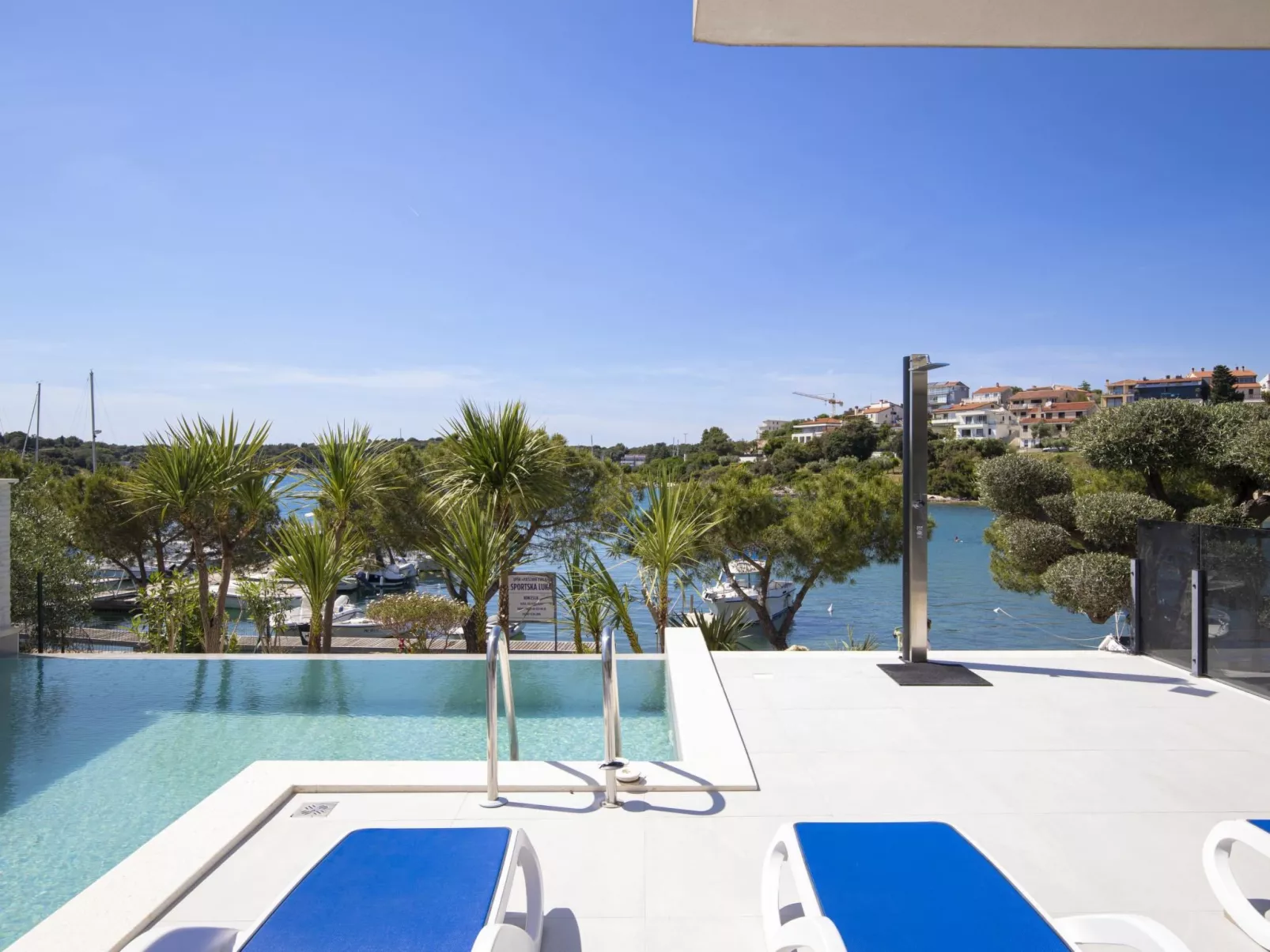 Luxury apartment Kevin - Image-tags.info