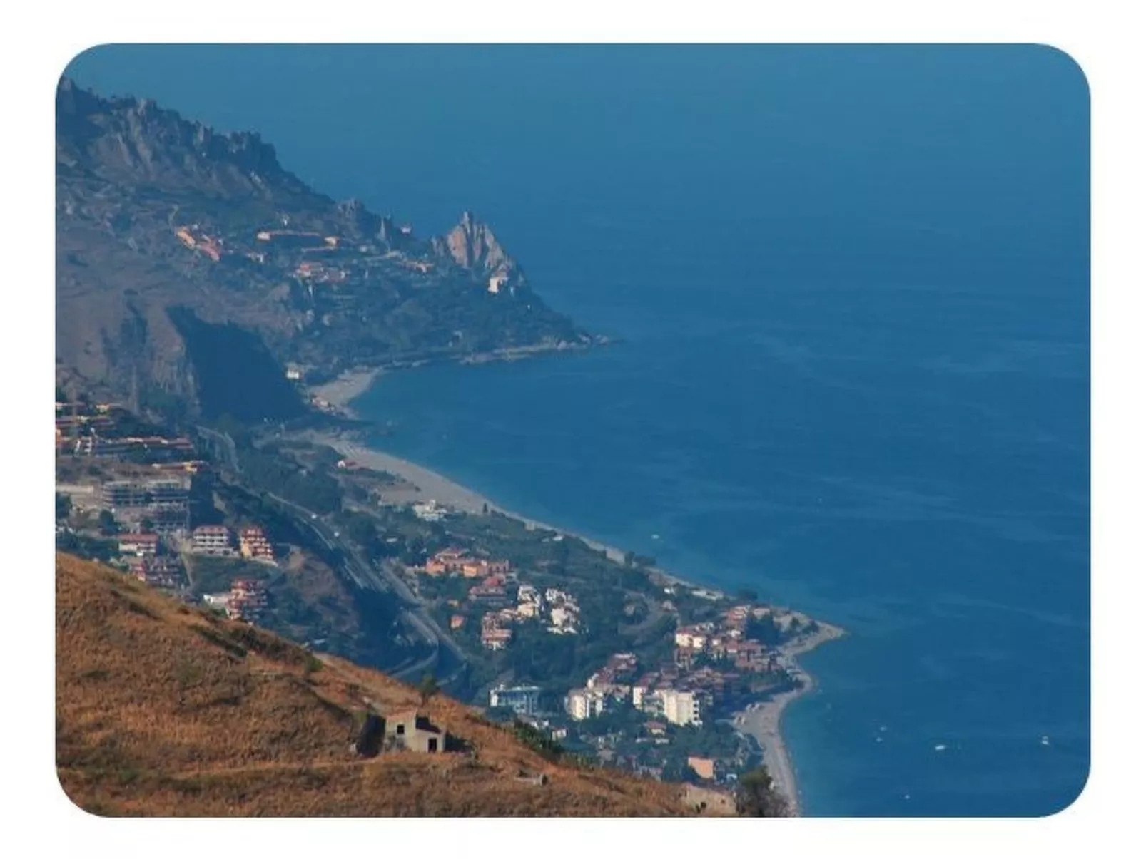 Etna Snow&Sea - Buiten