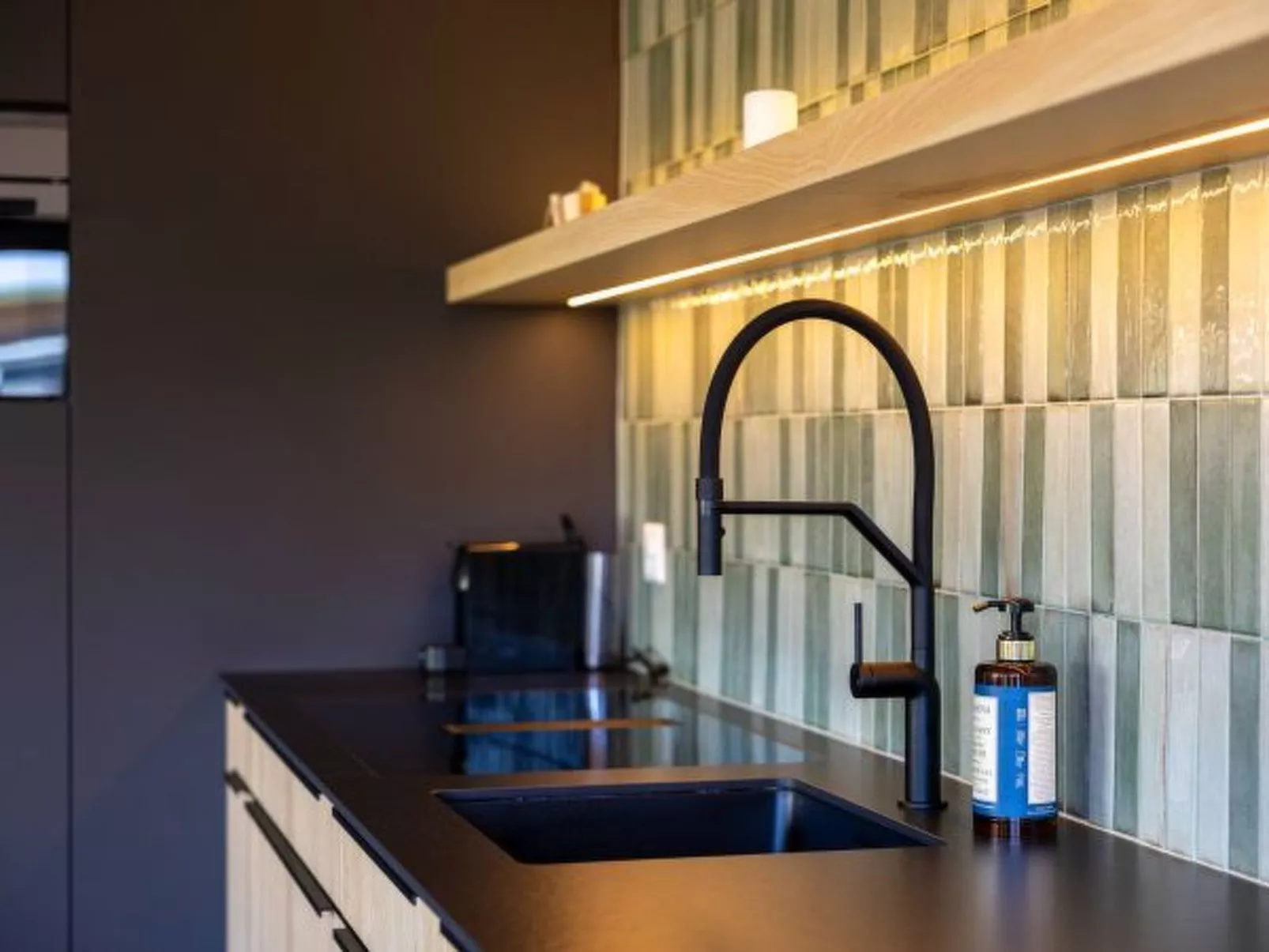 Nid d'Aigle J0 - Cosy, proche centre, 2 chambres - Binnen