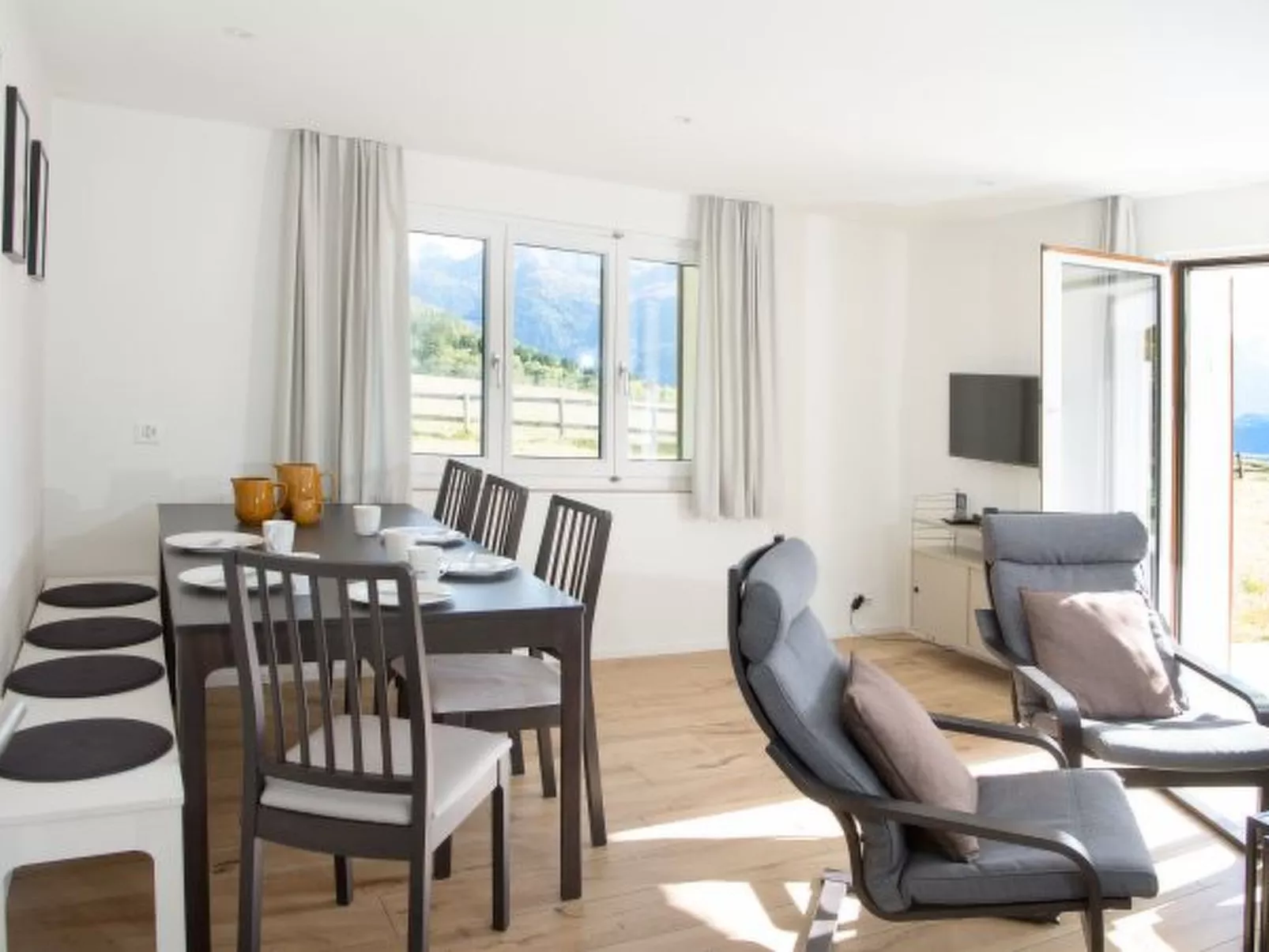 Mit Garten Tgeasa Schilendra-Lantsch/Lenz - Binnen