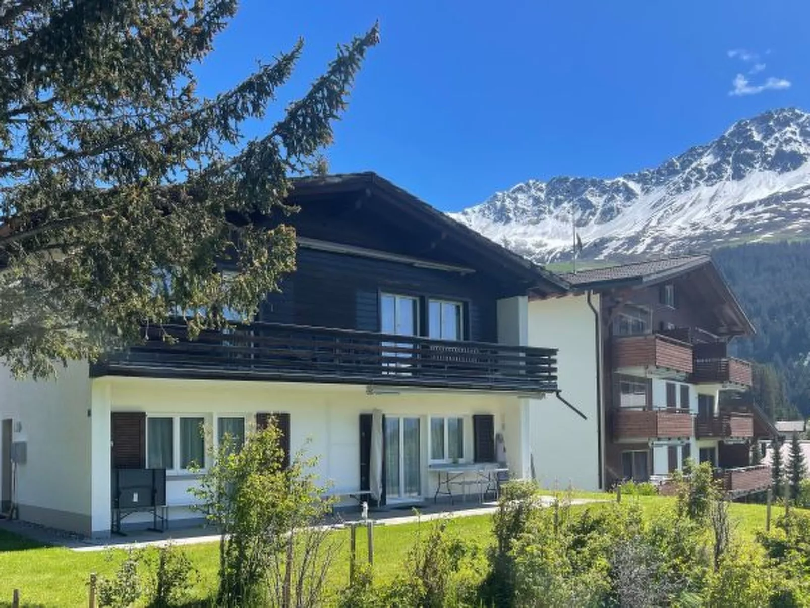 Ski in Ski out Familienunterkunft Chesa Katja Lenzerheide - Buiten