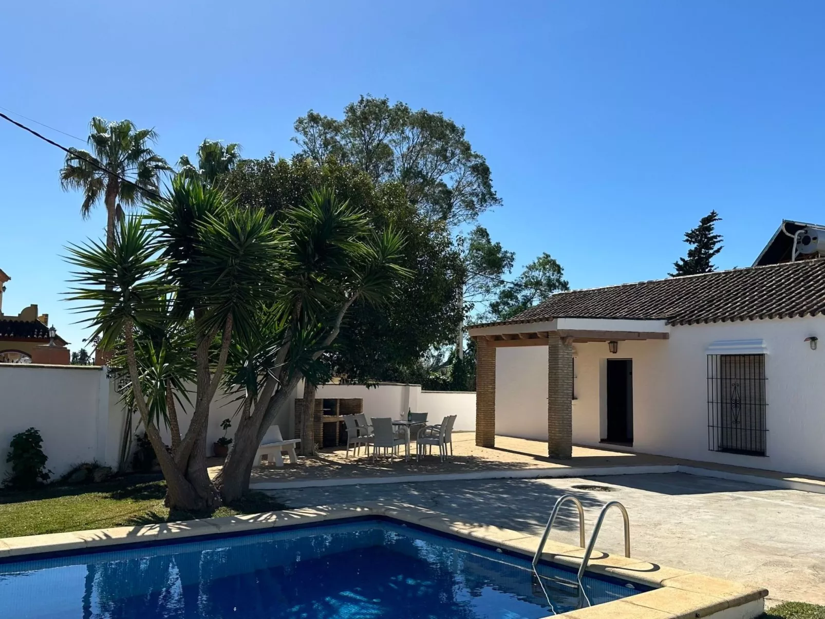 Für 6 Personen in Fuente del Gallo - Buiten