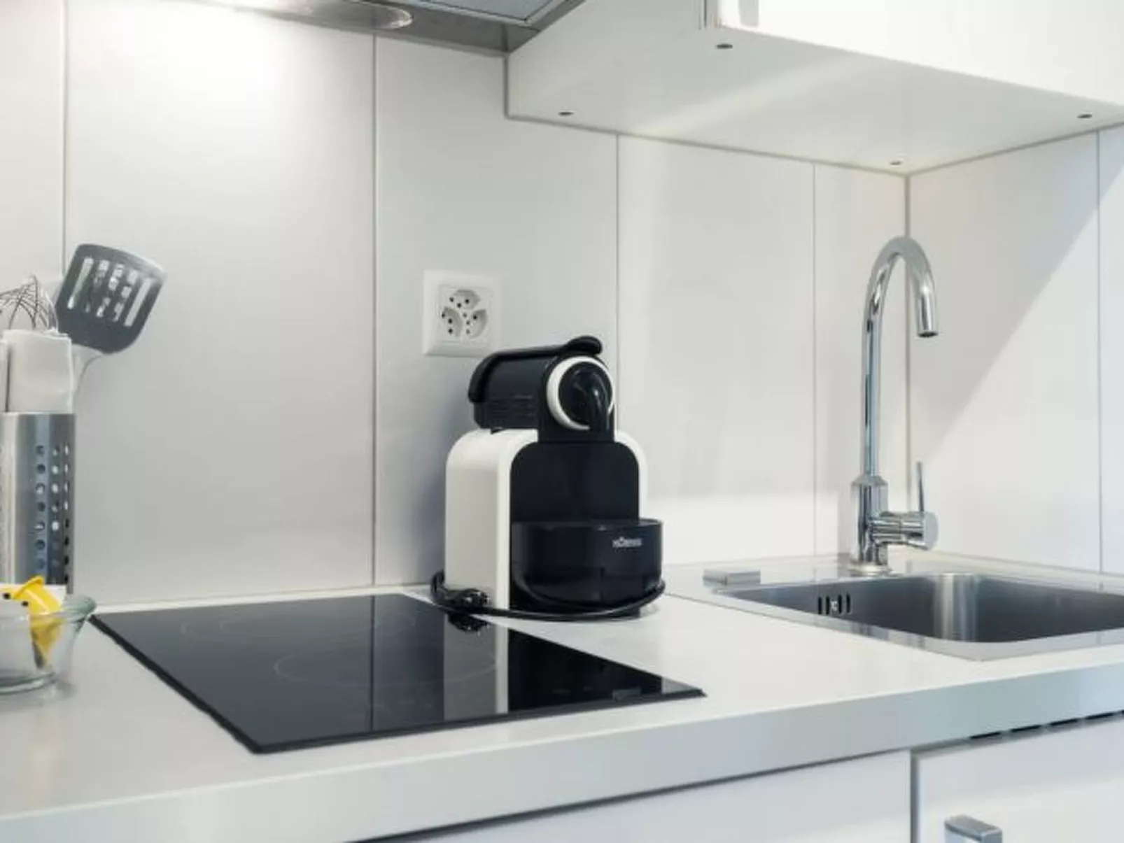 LU Saturn ll - Chapel Bridge HITrental Apartment - Binnen