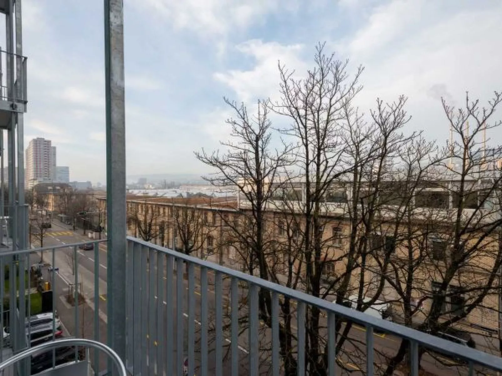 ZH Green 4 - Letzigrund HITrental Apartment - Buiten
