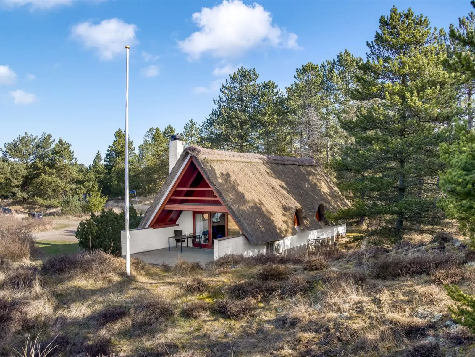 "Evelyn" - 2.8km from the sea - Buiten