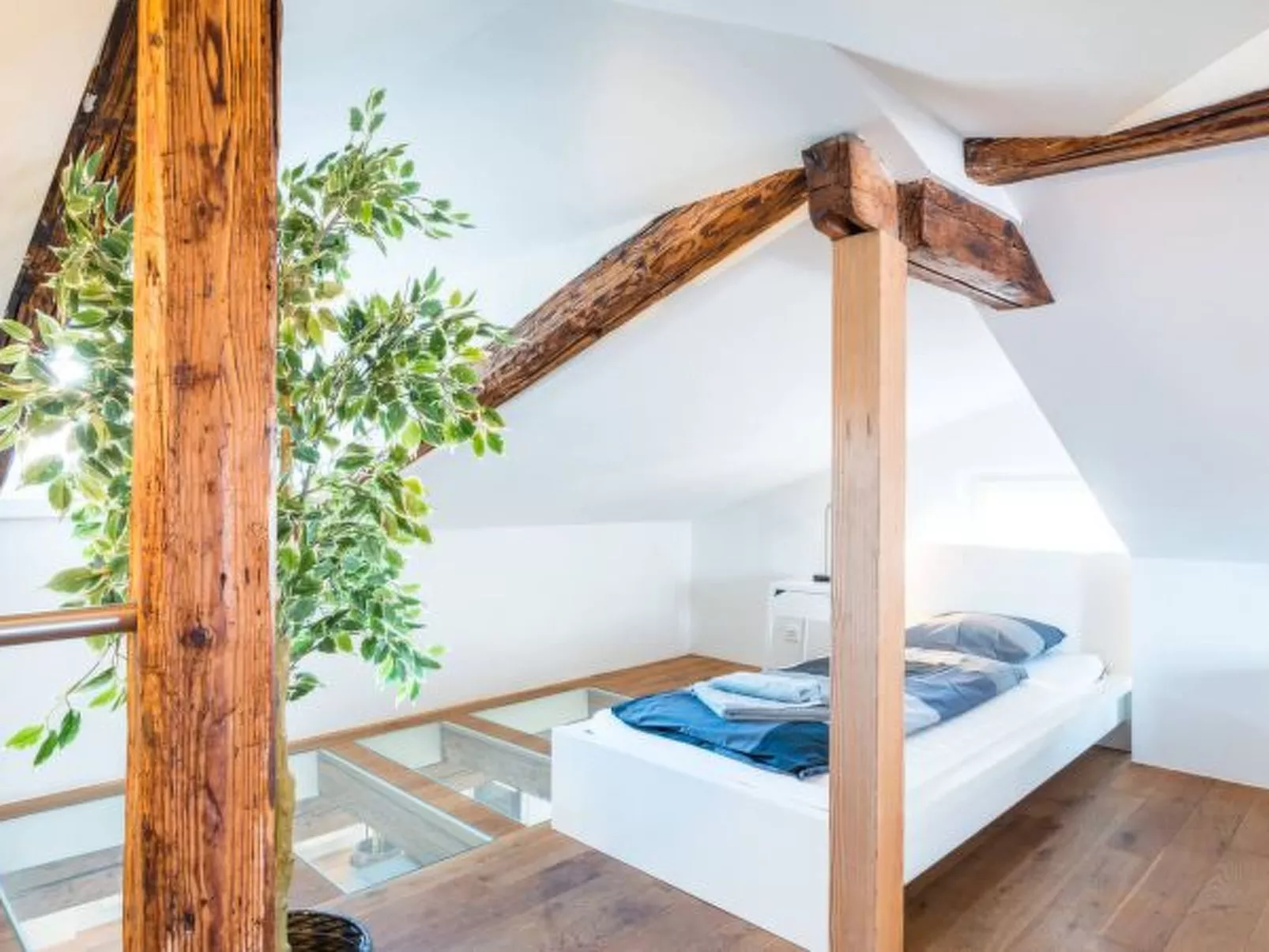 ZH Maisonette 4 - HITrental Schmidgasse Apartment - Binnen