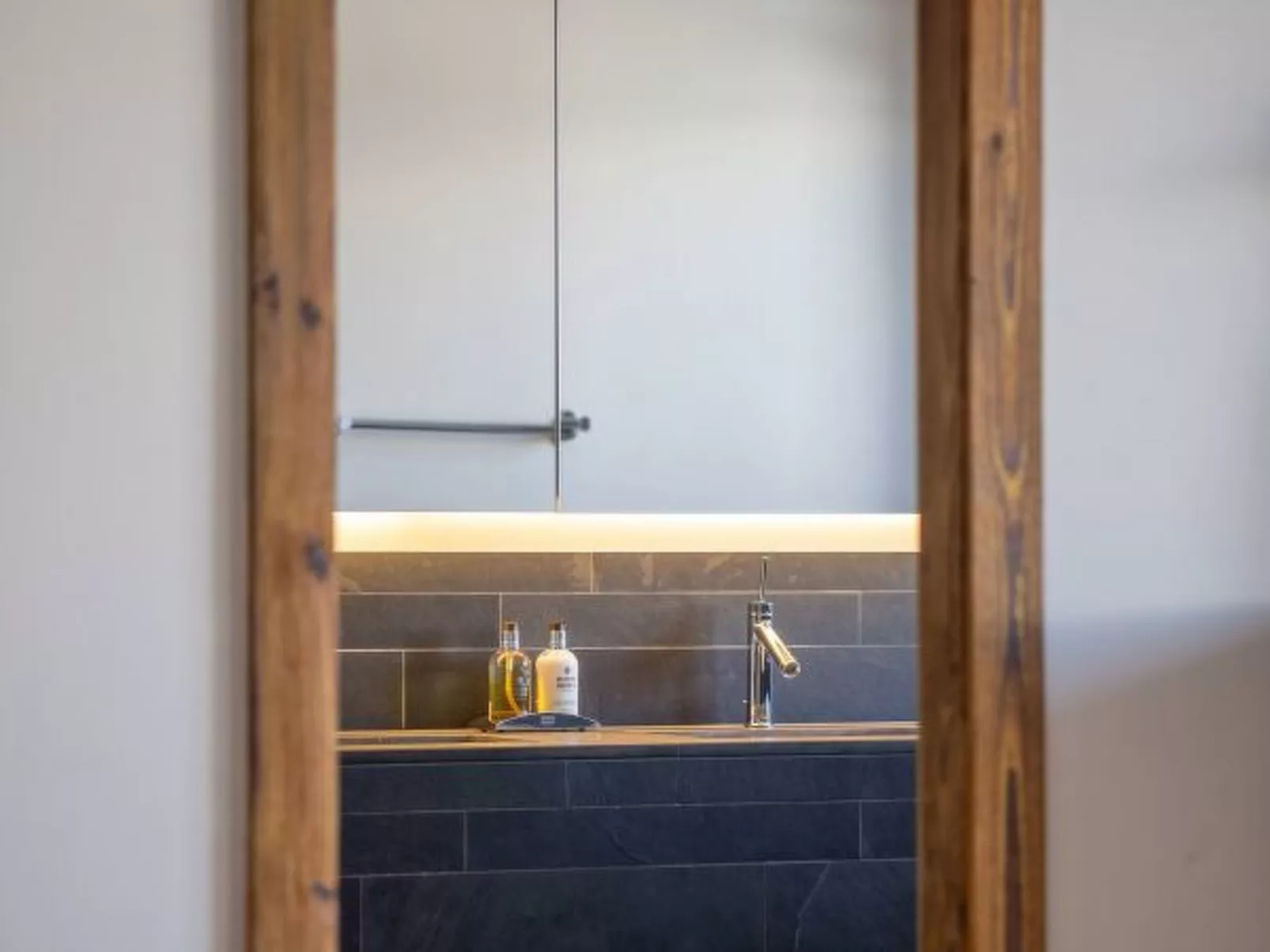 Grimpeur luxury duplex, Spa Access Front Telecabin - Binnen