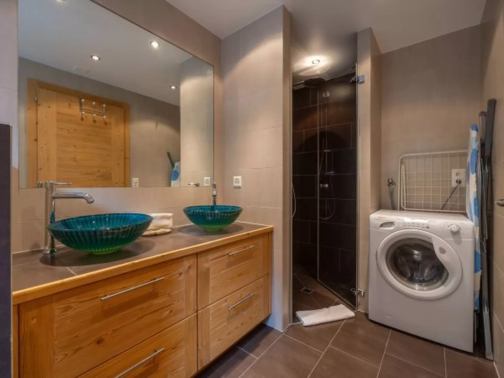 Montagnard 3 - Spa access - Binnen