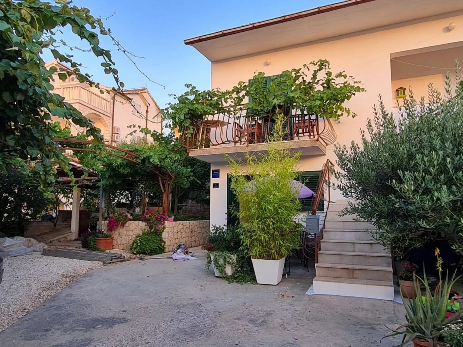 Charmante Wohnung Jasmine 1 in Strandnähe - Image-tags.info