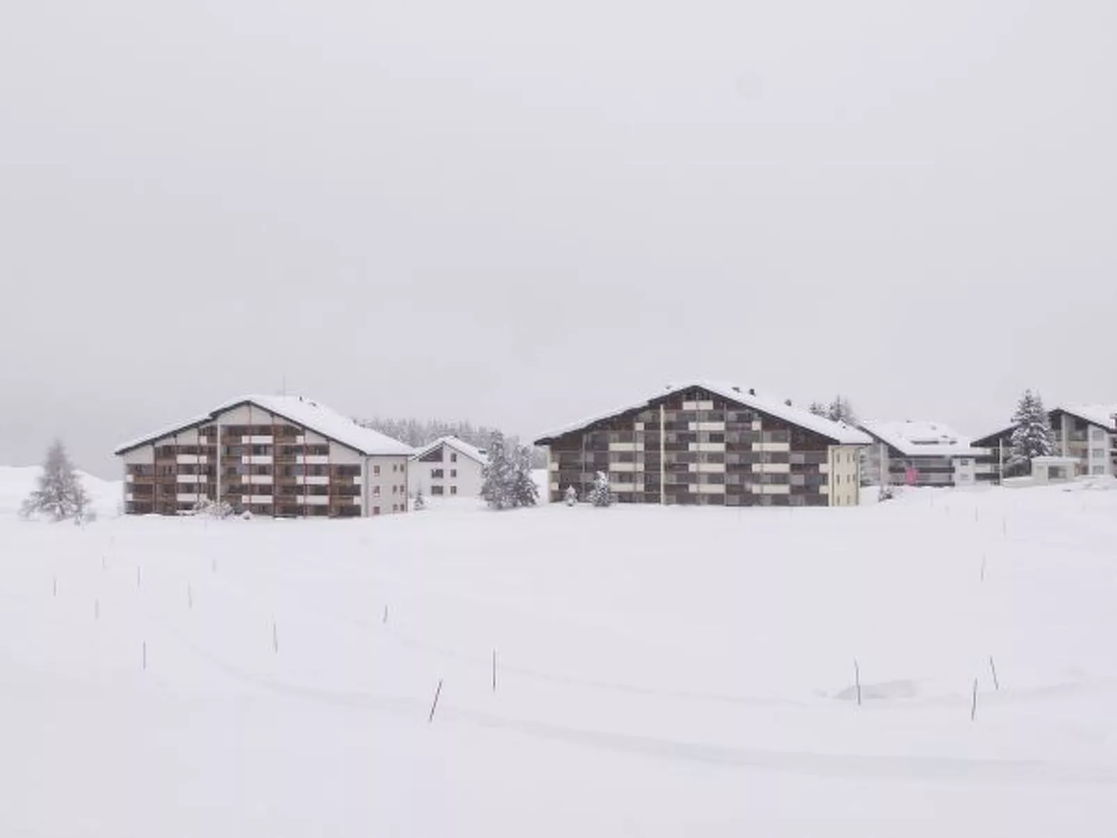 Ski in-Ski out Ferienwohnung Heimberg in Parpan- Lenzerheide - Buiten