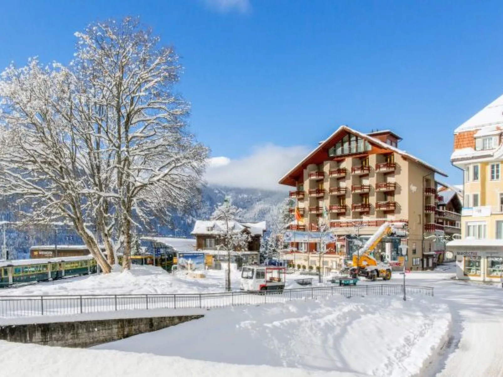 Eiger Residence - Buiten