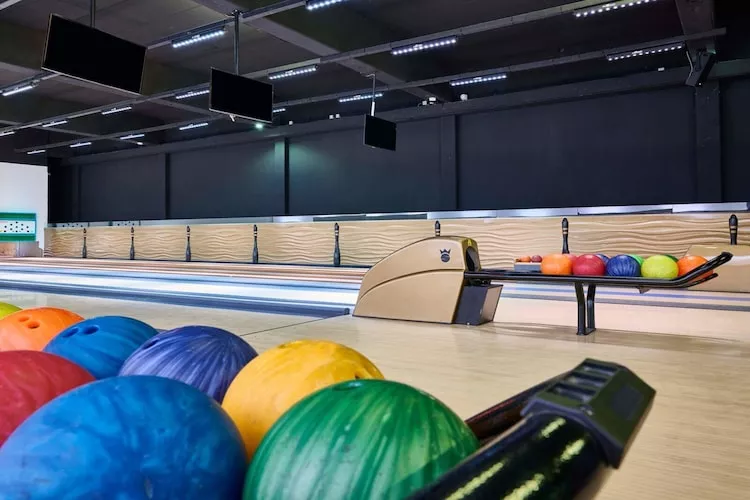 1-Raum Dachstudio - Parkfaciliteiten