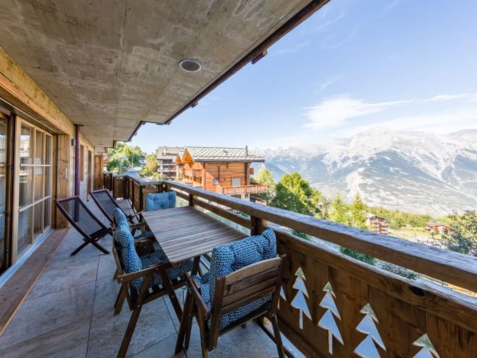 Nendaz 2 bedroom apartment - close ski lift (R31) - Buiten