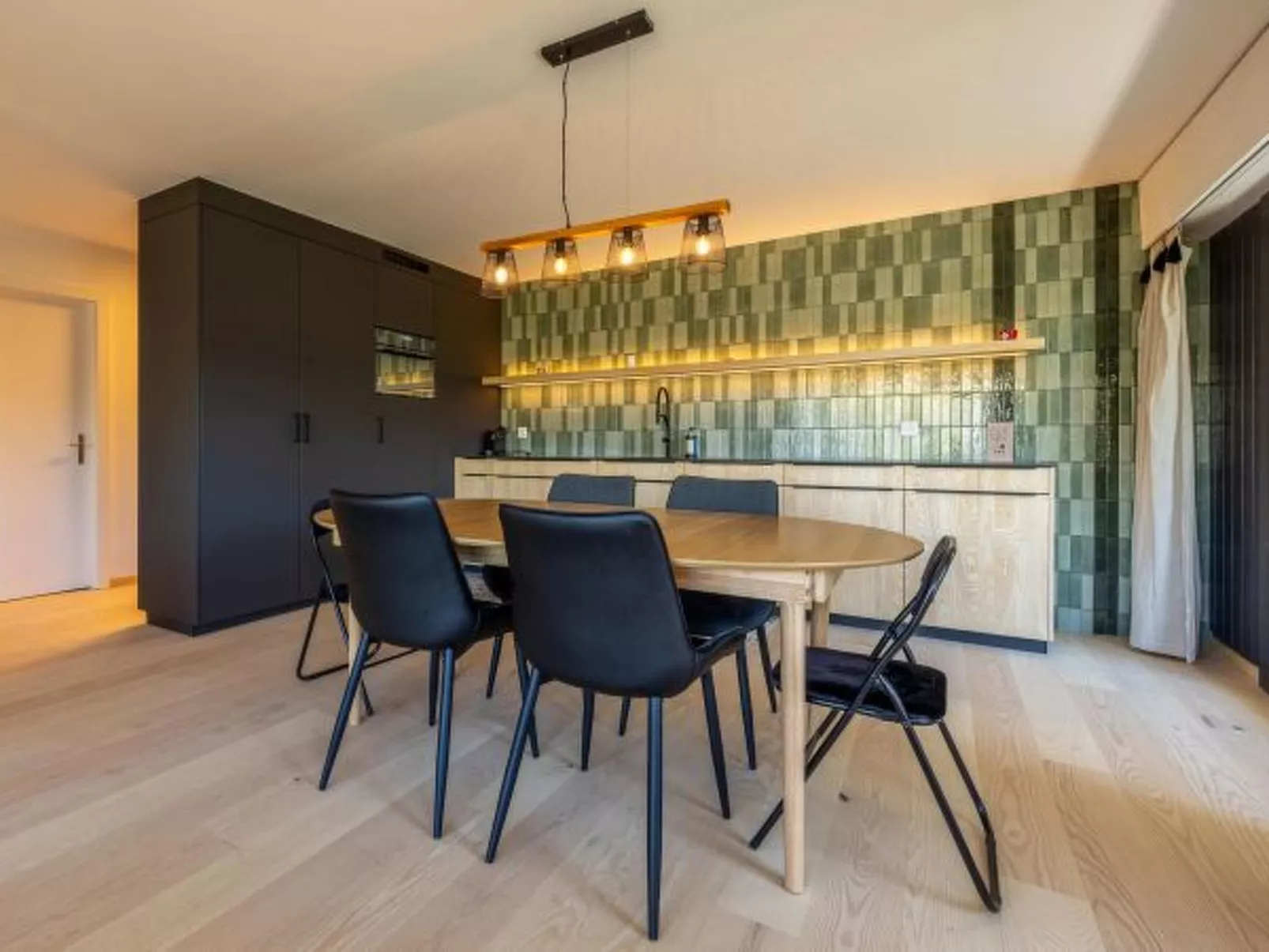 Nid d'Aigle J0 - Cosy, proche centre, 2 chambres - Binnen