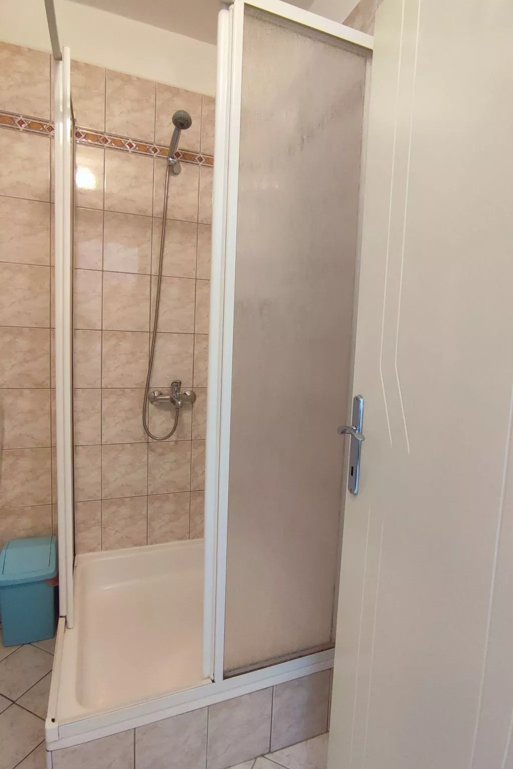 Gemütliches Erdgeschossstudio - Image-tags.info