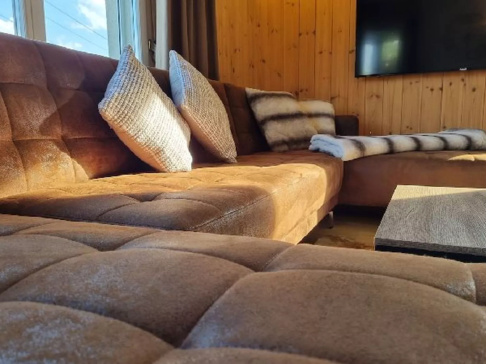 Alpine Retreat & Sauna - Binnen