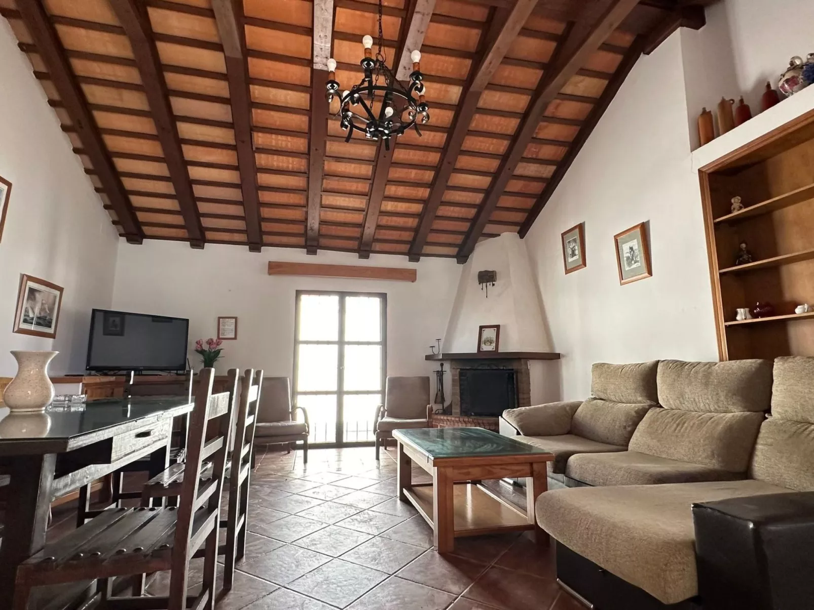 Gemütliches Ferienhaus für 8 Personen - Binnen