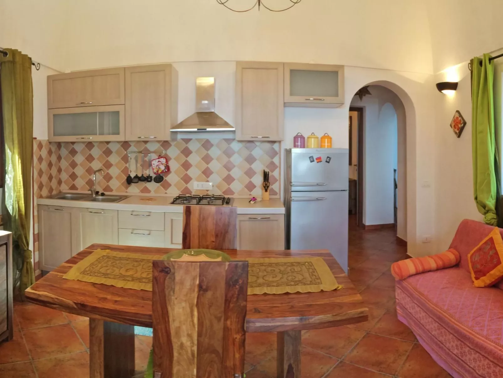 Dammuso mit Terrasse und Meerblick - Binnen