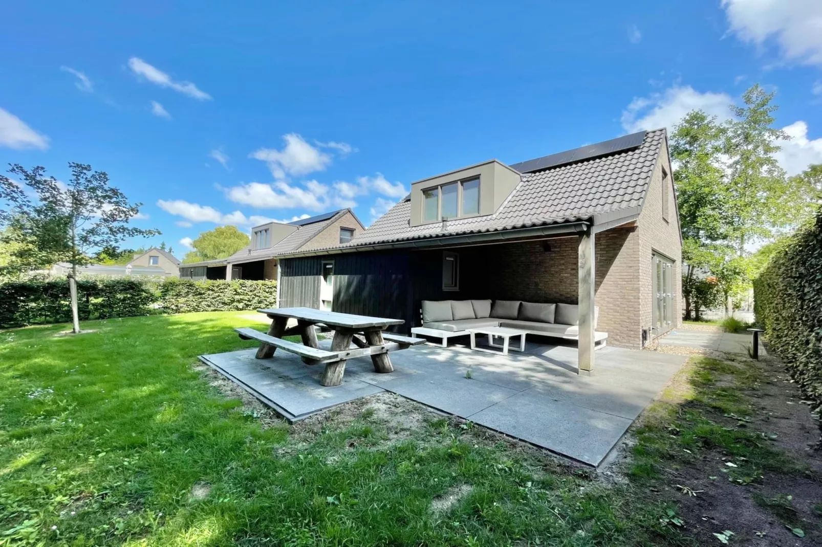 Hip in Sint Maarten - 79 - Terrasbalkon