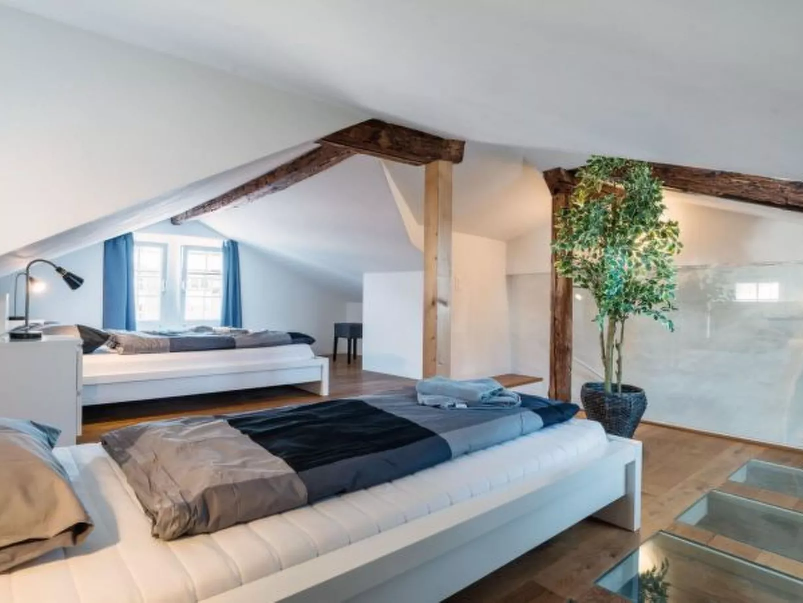 ZH Maisonette 4 - HITrental Schmidgasse Apartment - Binnen