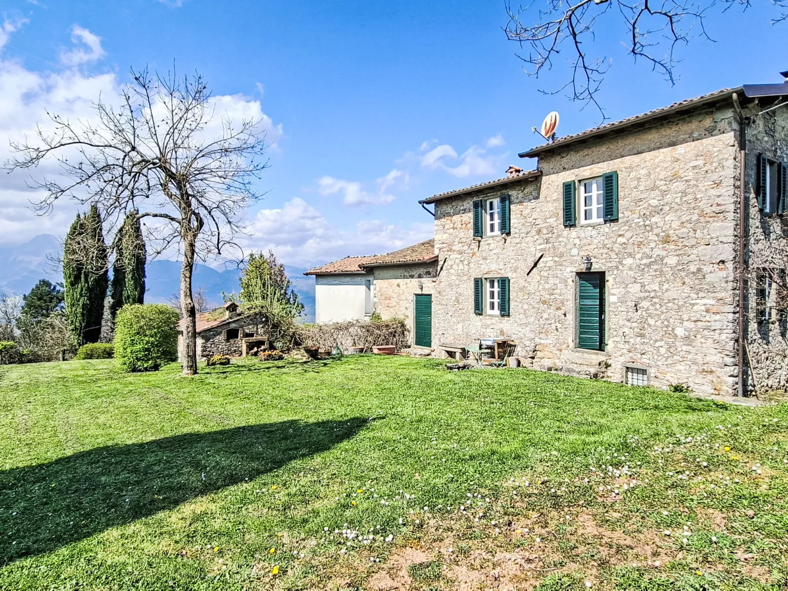 Il Colle di Tiglio - Buiten