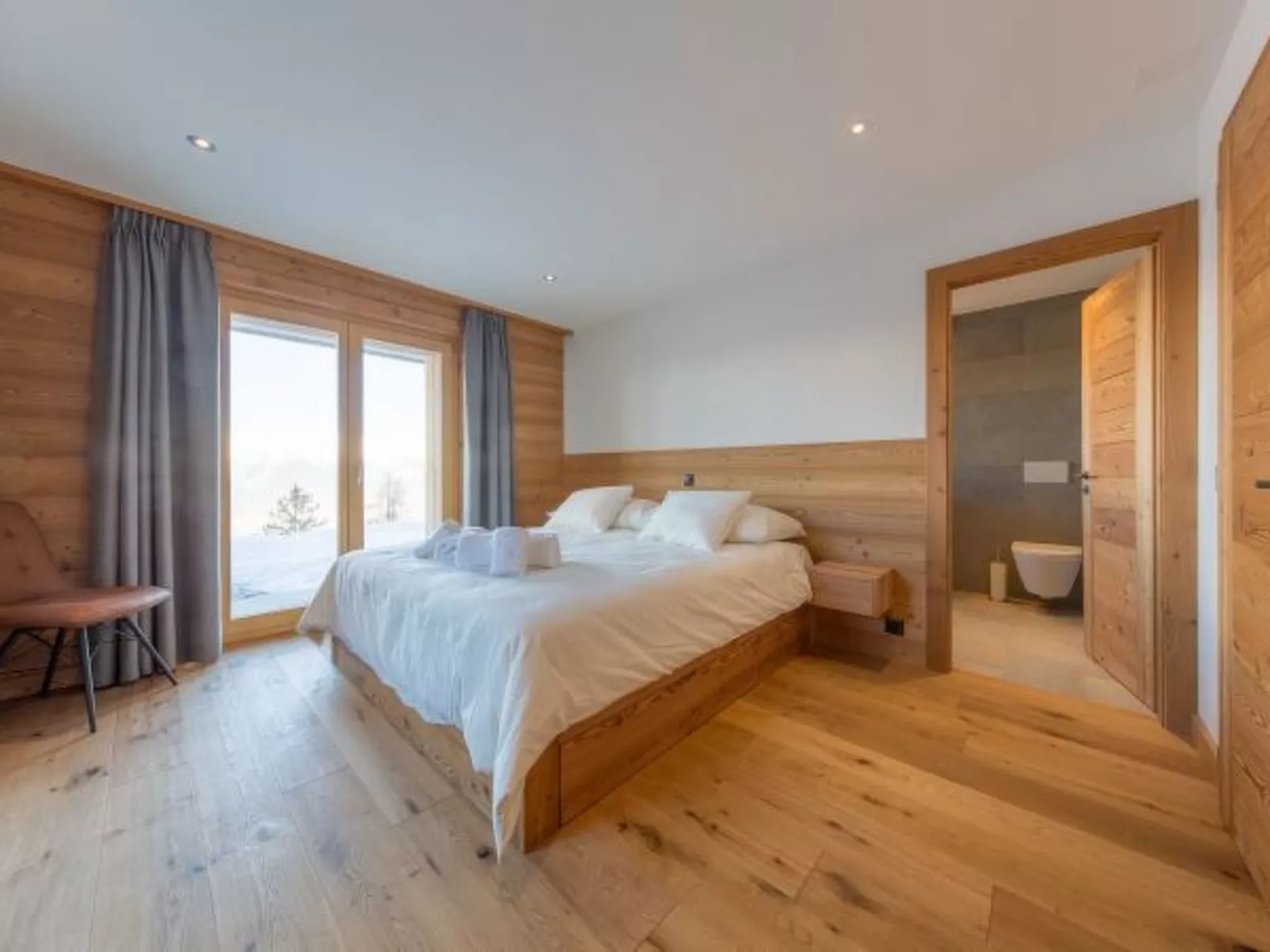 Chalet Oak Tree amazing, sauna, ski-in/out - Binnen