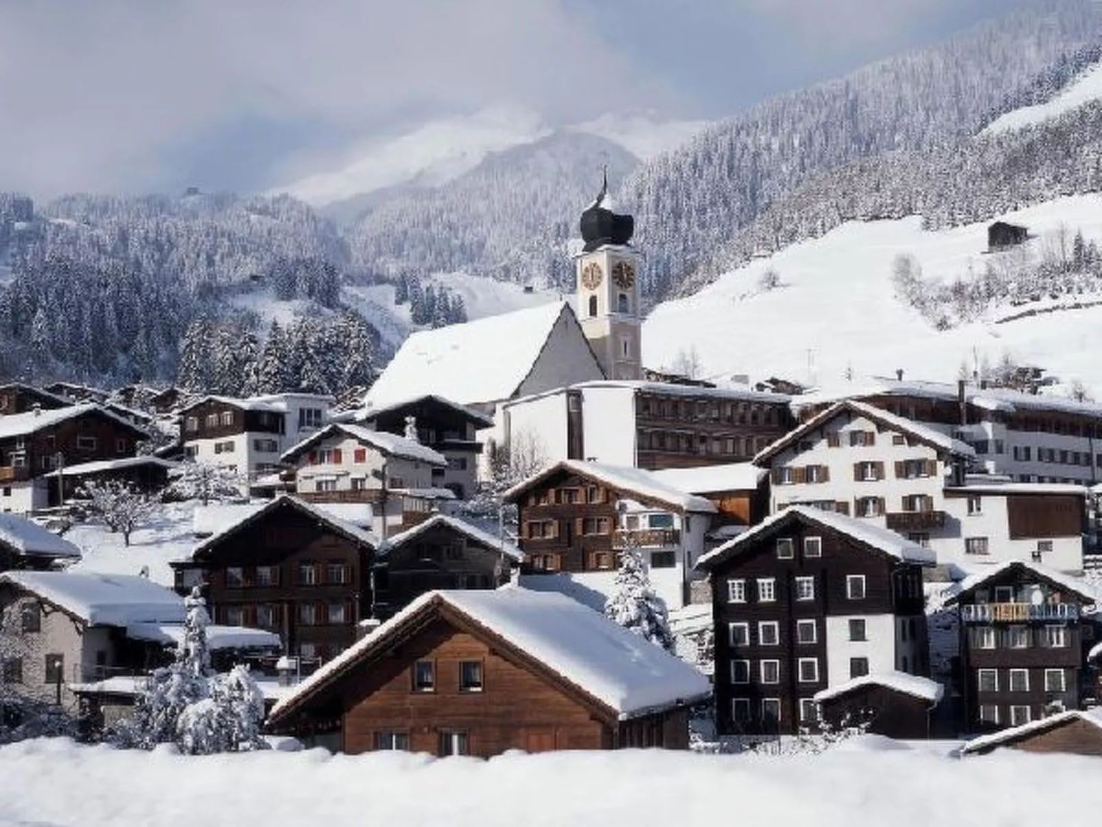 Alpine Retreat & Sauna - Buiten