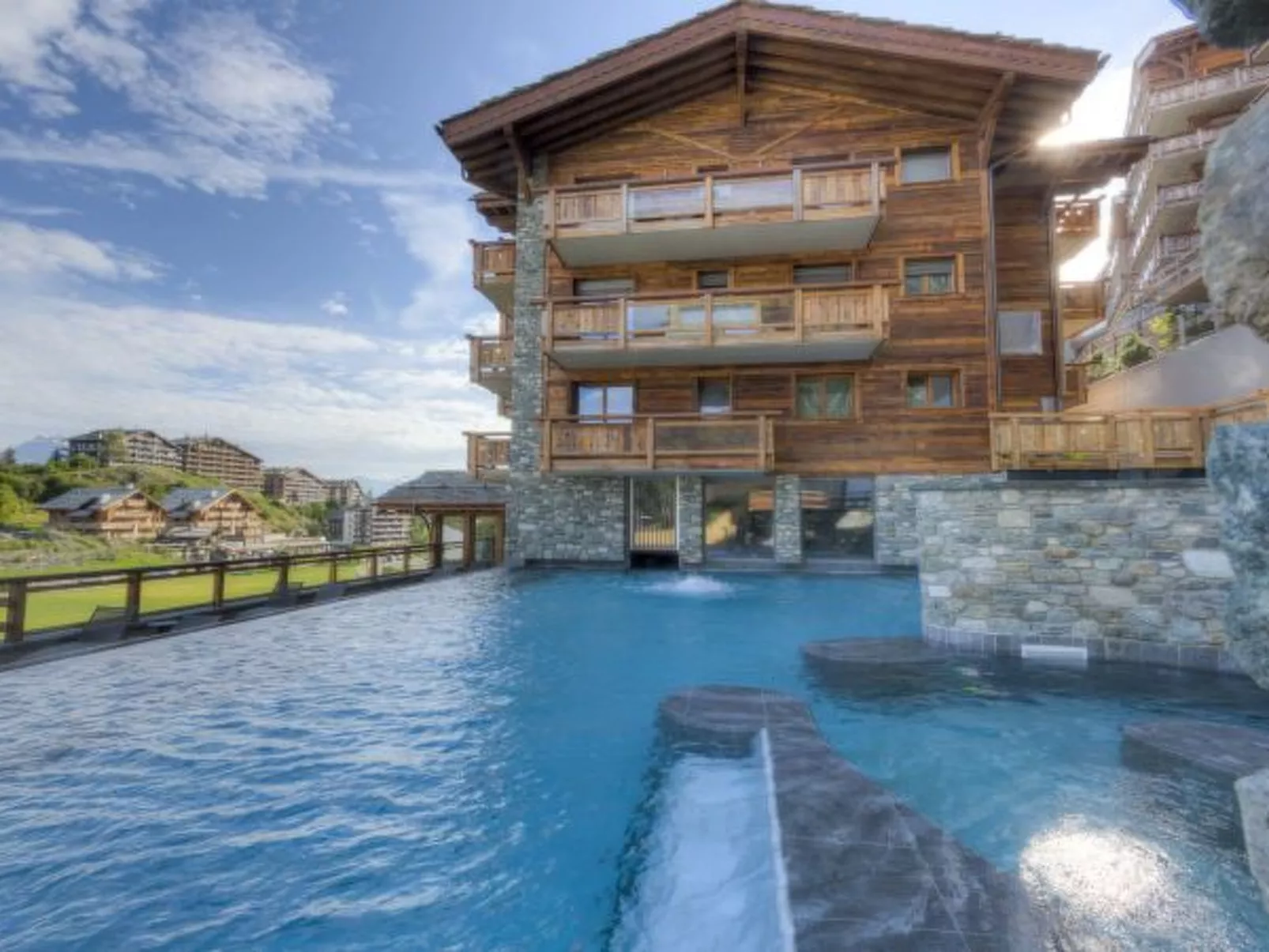 Cordée 3 - Spa access - Buiten