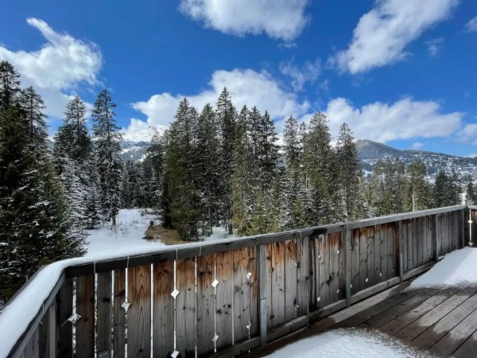 Moderne Ferienwohnung Scalottas Lenzerheide - Buiten