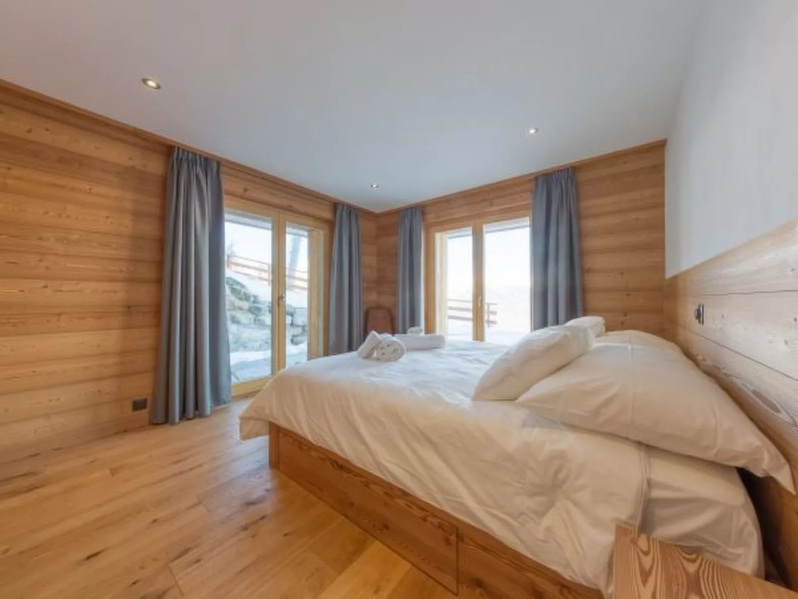 Chalet Oak Tree amazing, sauna, ski-in/out - Binnen