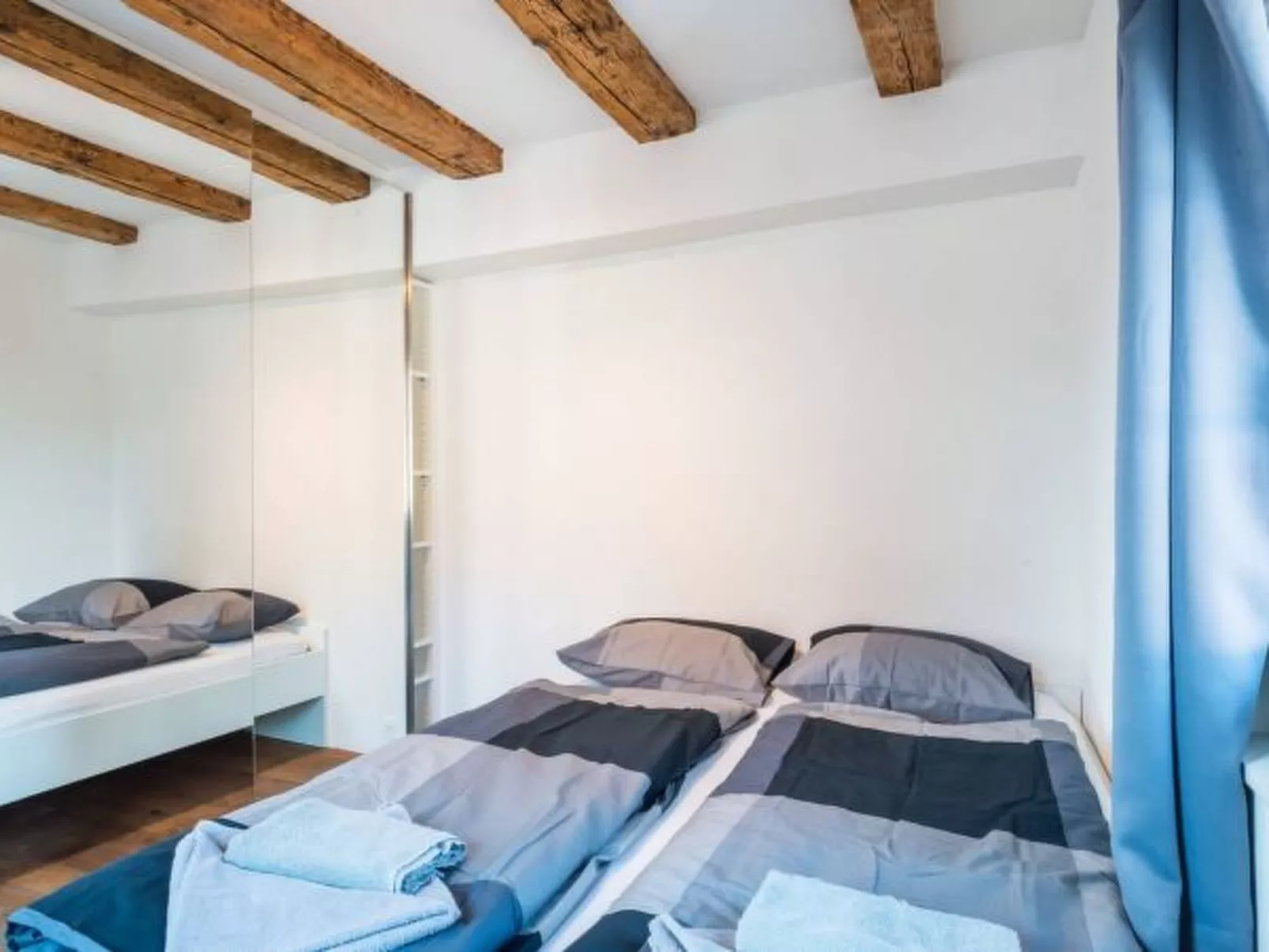 ZH Maisonette 4 - HITrental Schmidgasse Apartment - Binnen