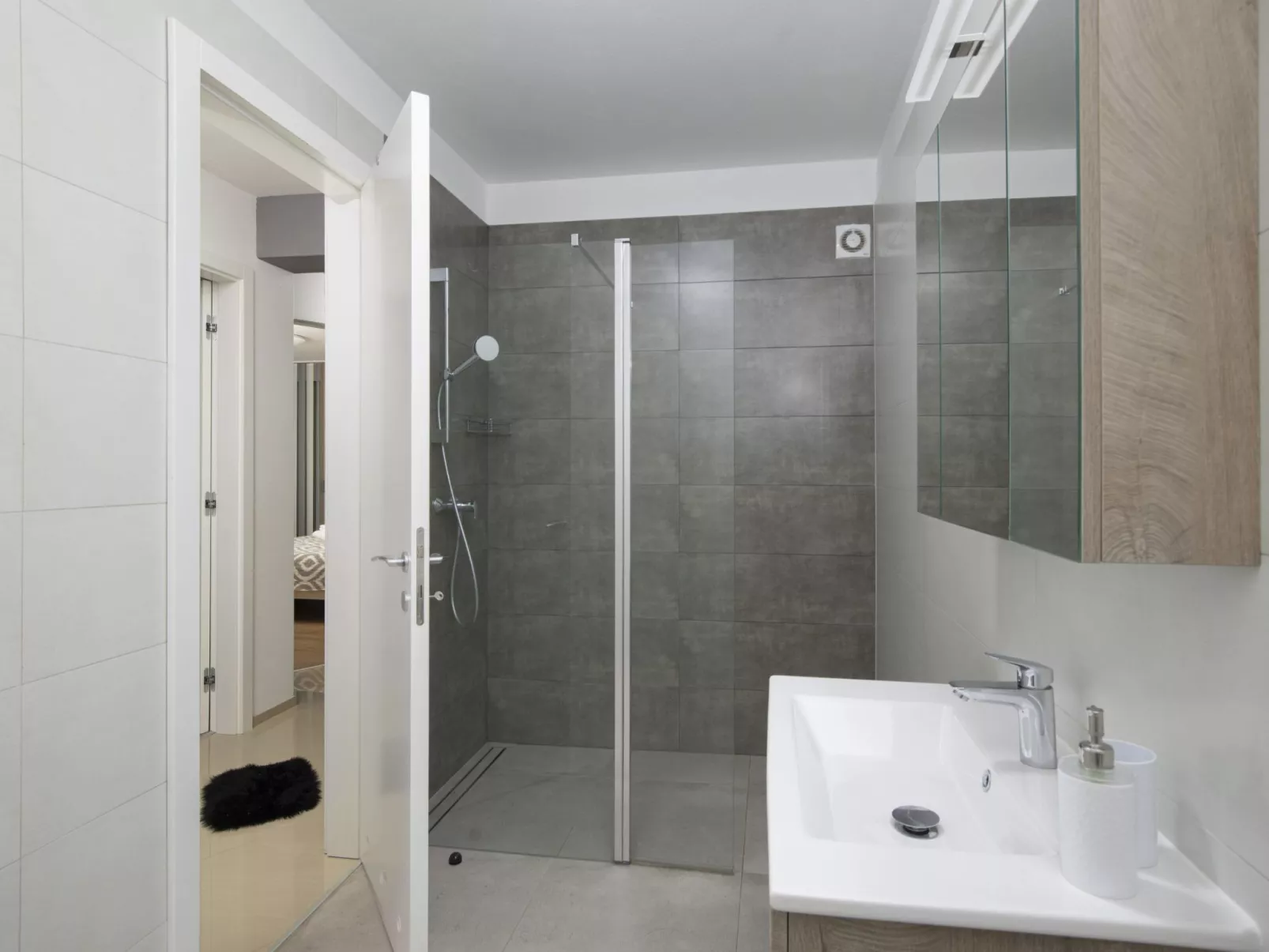 Studio für 5 Personen und 1 Kind in Pjescana Uvala, Istrien (Istrische Riviera) - Image-tags.info